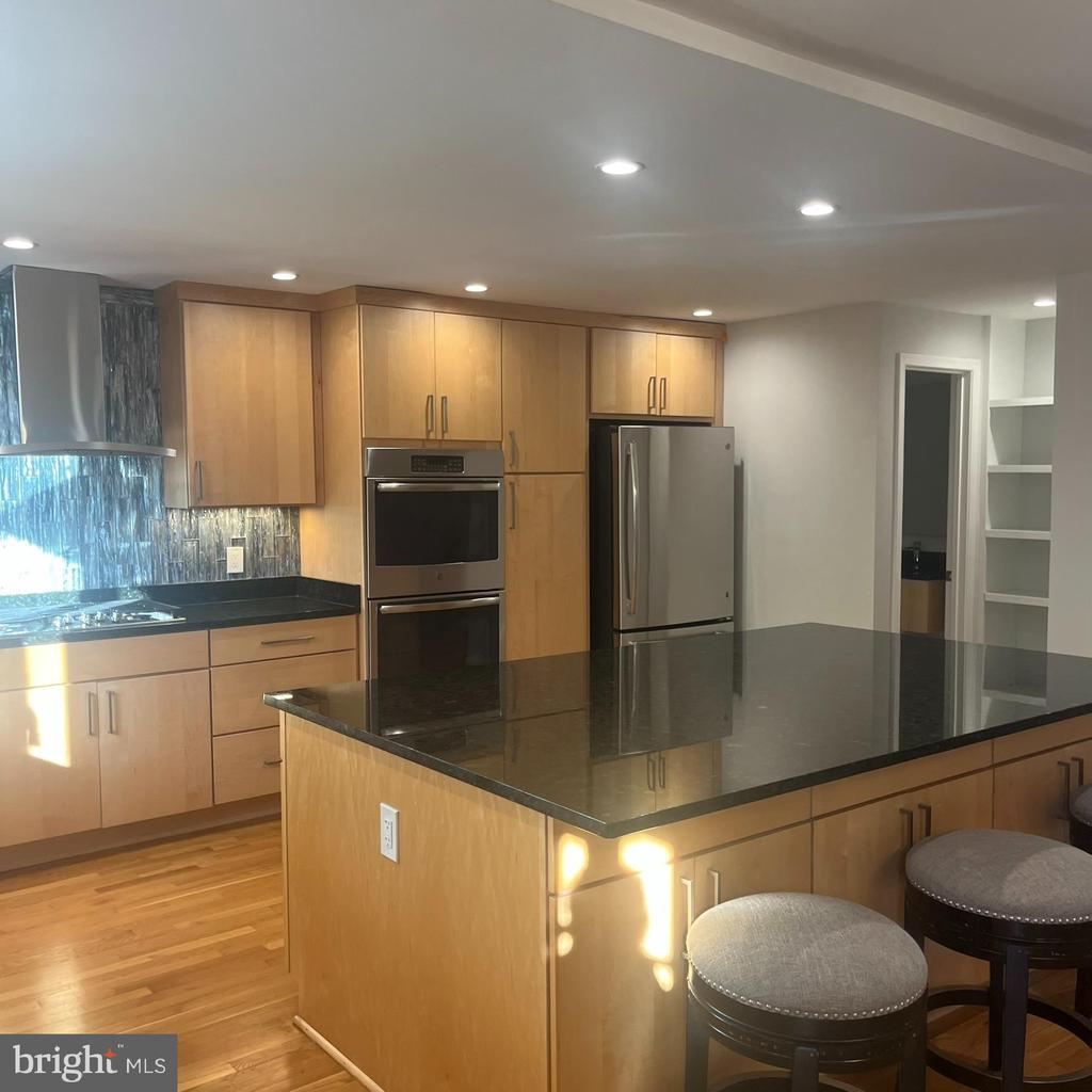 315 N MAPLE AVENUE