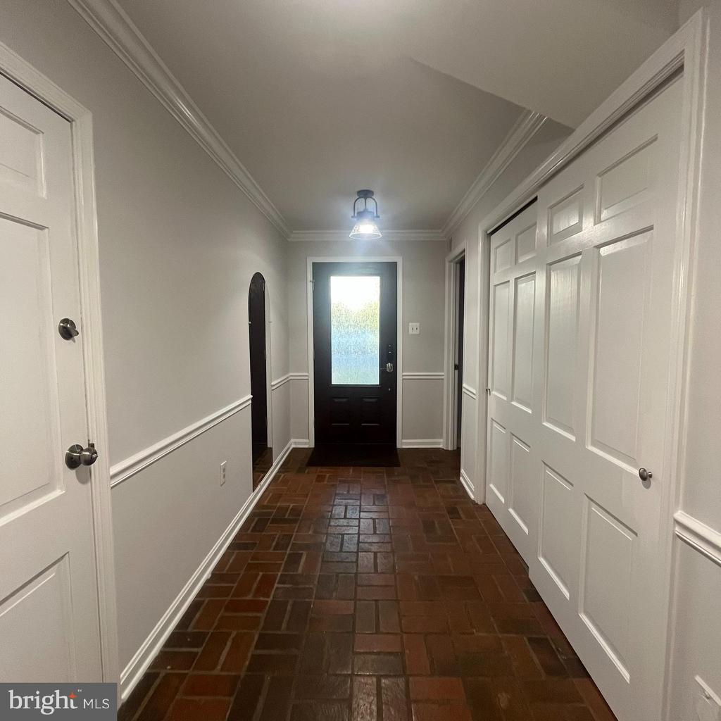 315 N MAPLE AVENUE