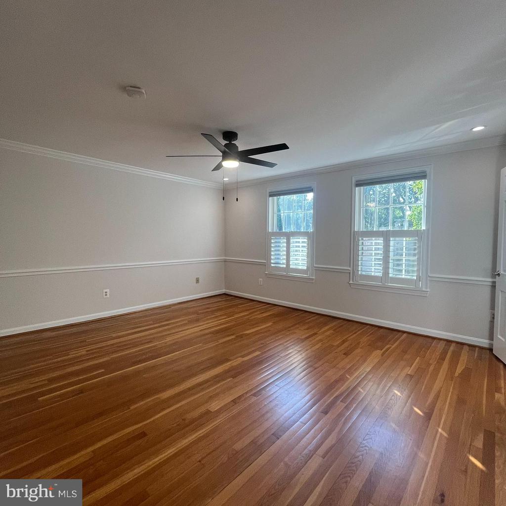 315 N MAPLE AVENUE