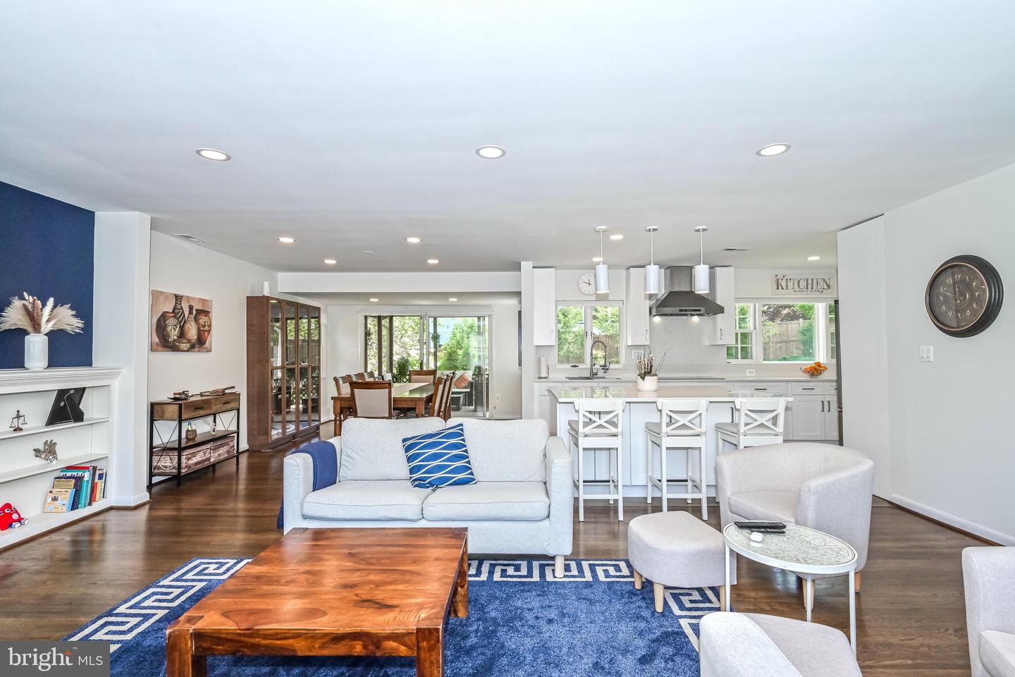 6210 Loch Raven Dr
