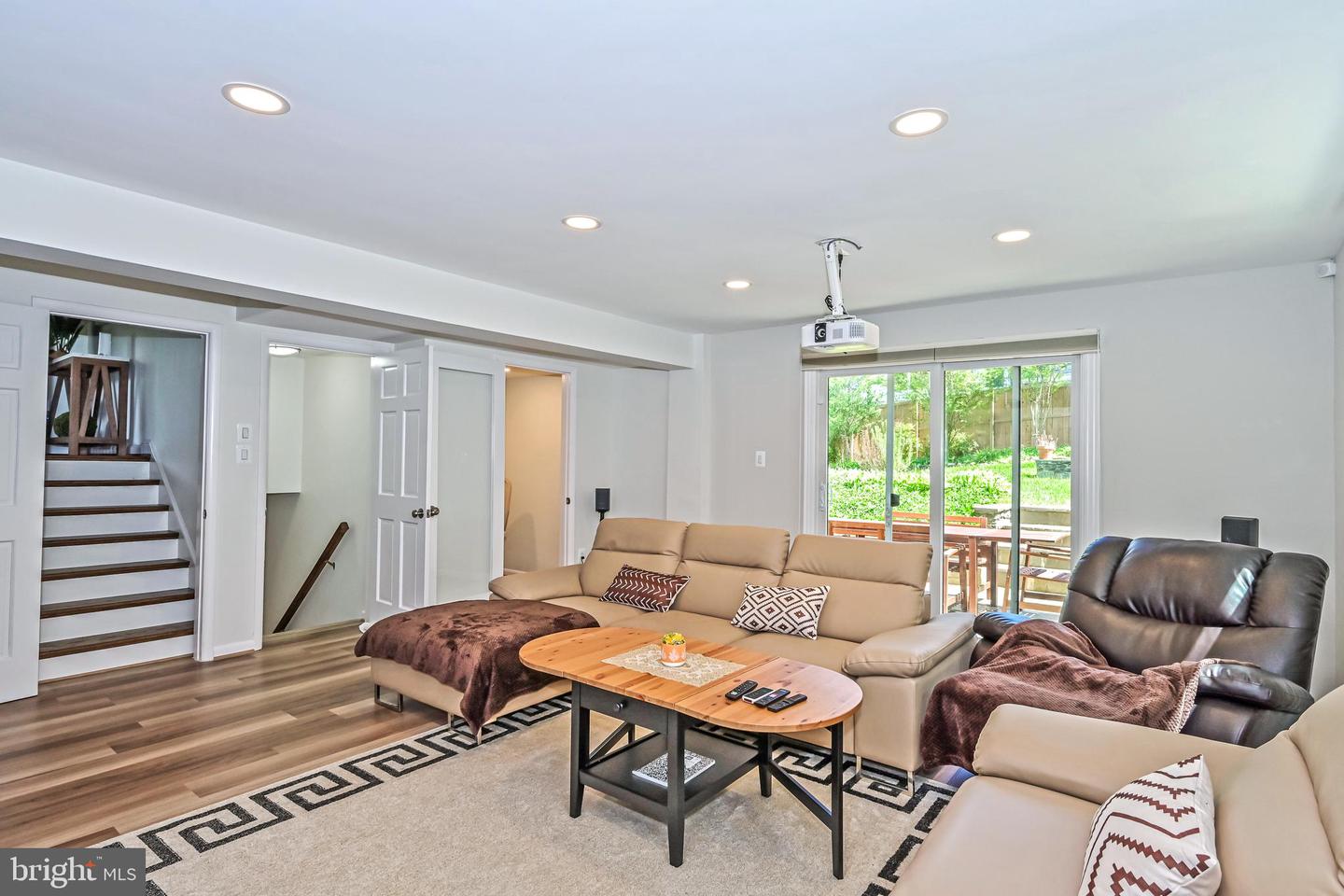 6210 Loch Raven Dr