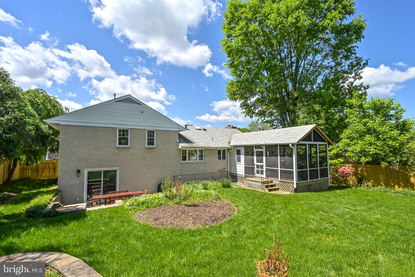 6210 Loch Raven Dr