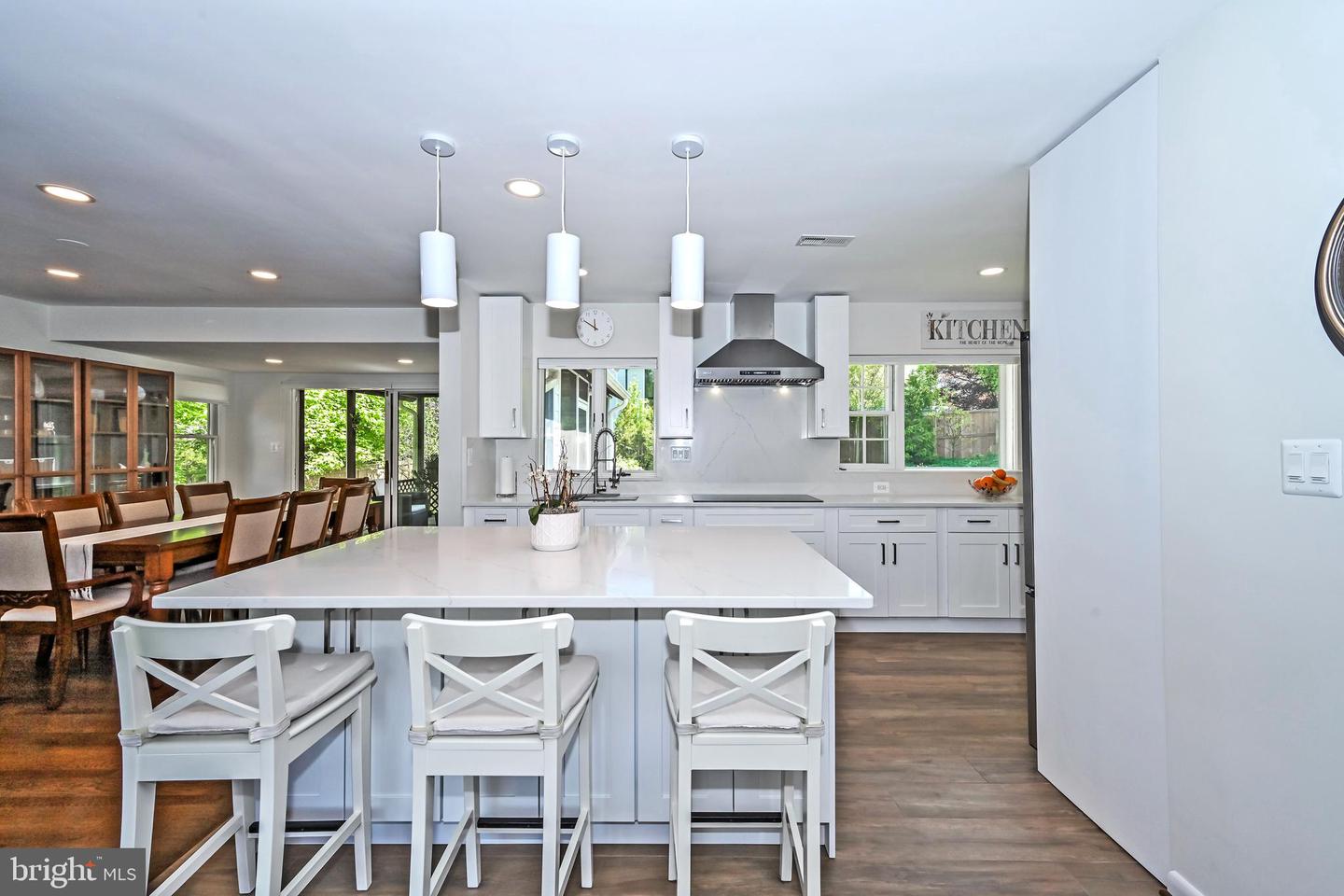 6210 Loch Raven Dr