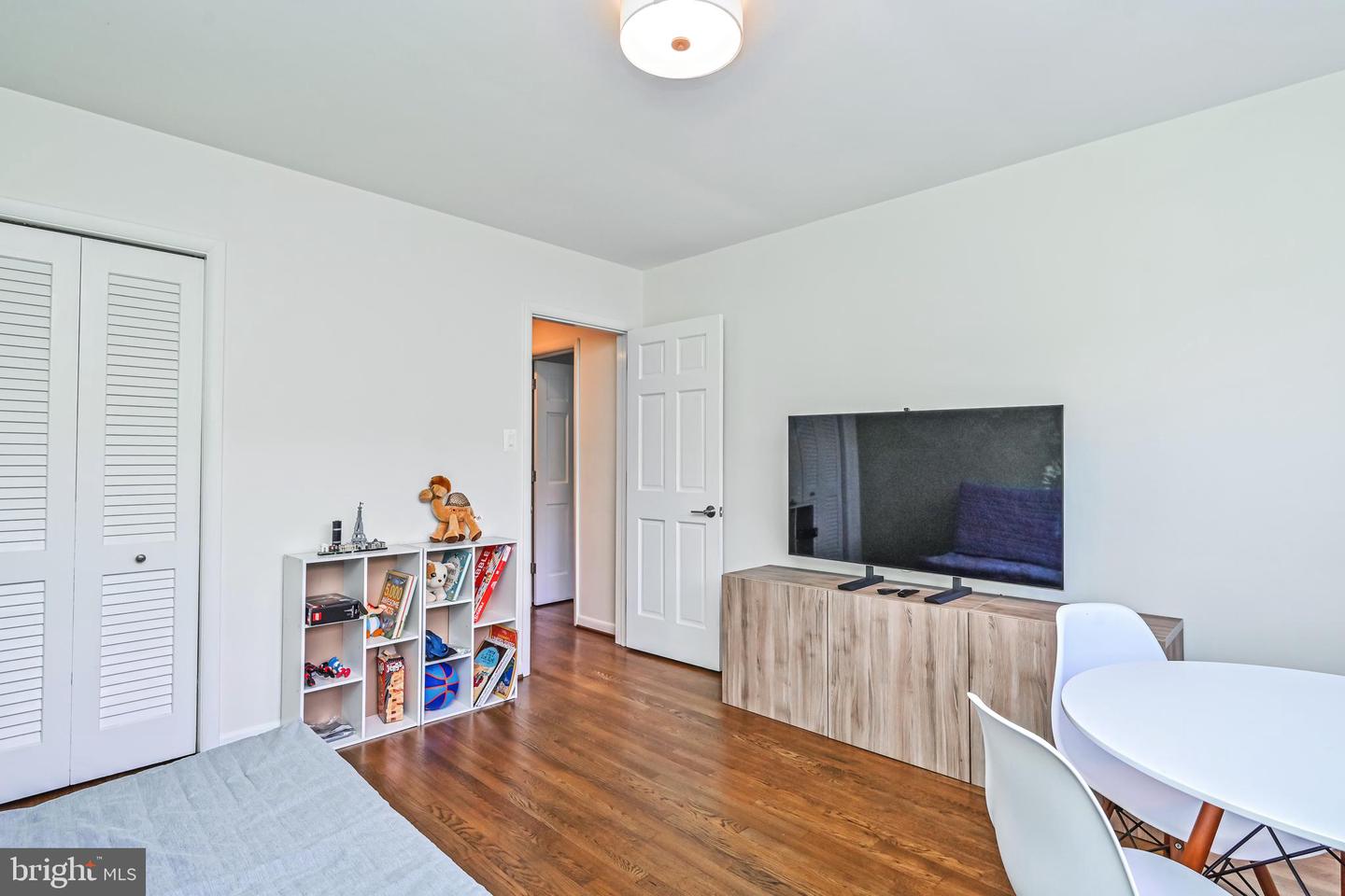 6210 Loch Raven Dr