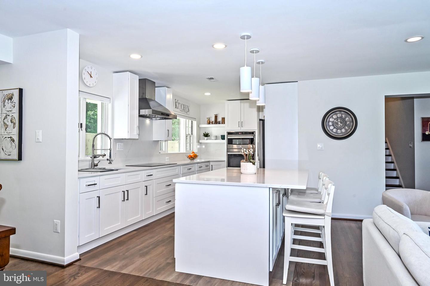 6210 Loch Raven Dr