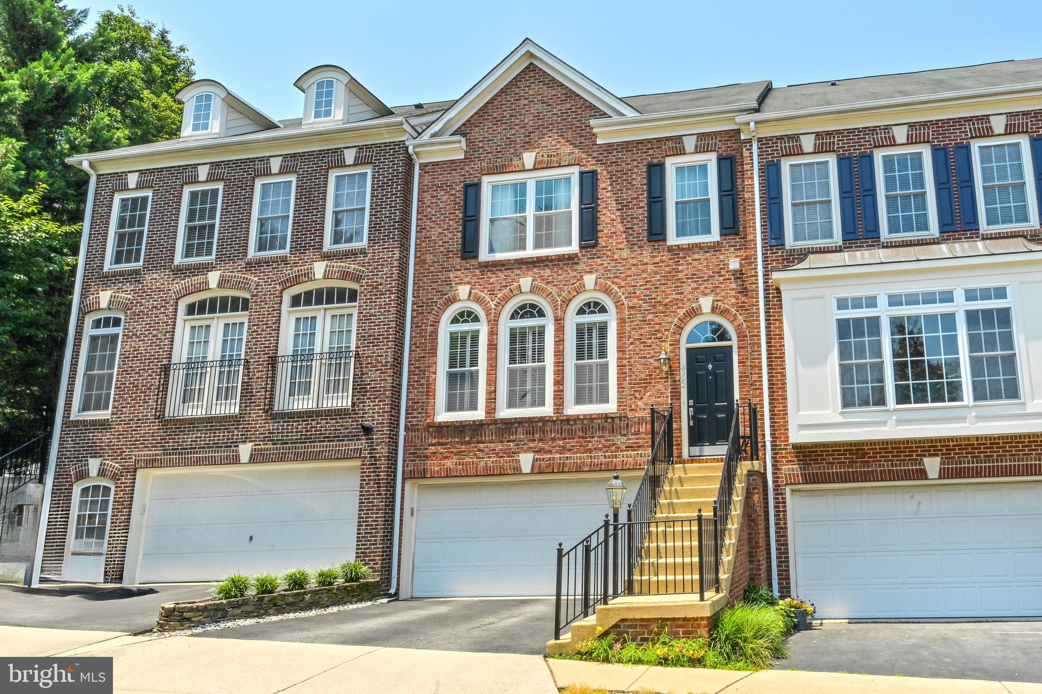 3392 Wilton Crest Ct