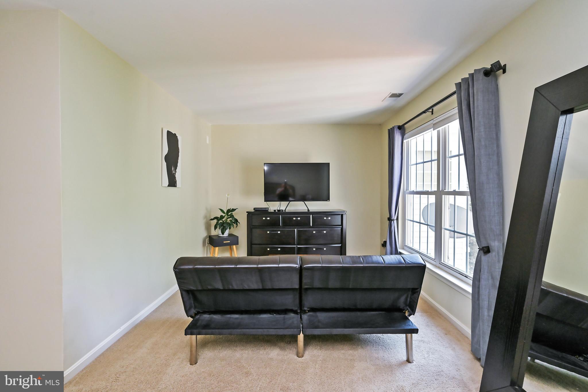 3392 Wilton Crest Ct