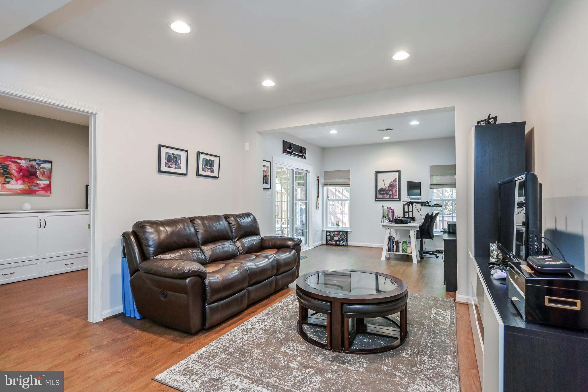 3392 Wilton Crest Ct