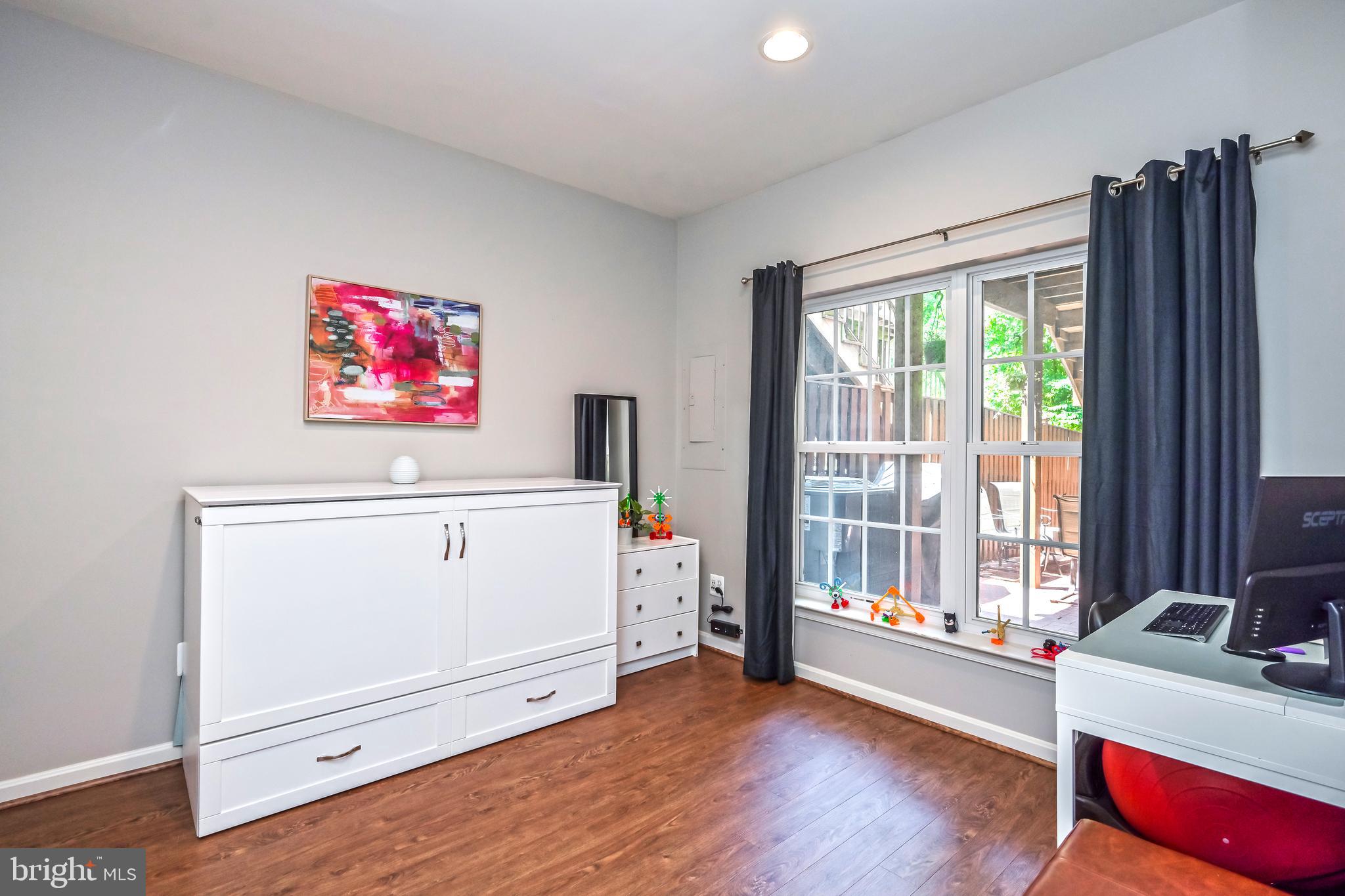 3392 Wilton Crest Ct