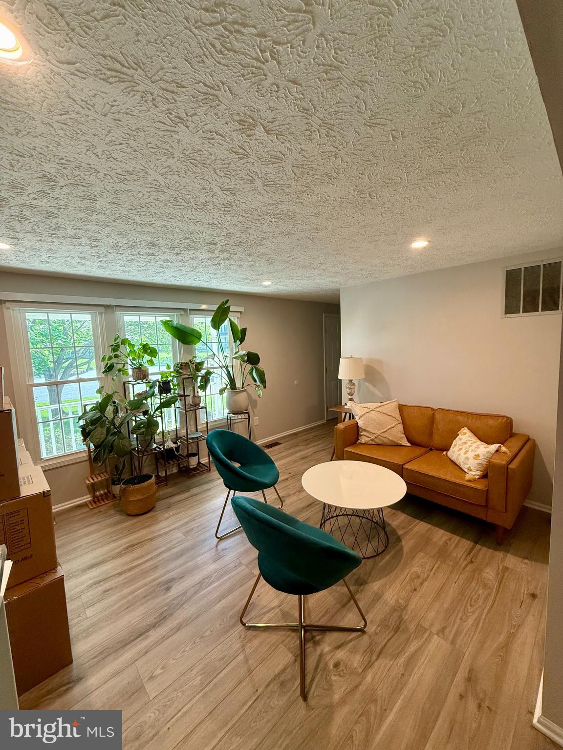 2222 STIRRUP IRON LN