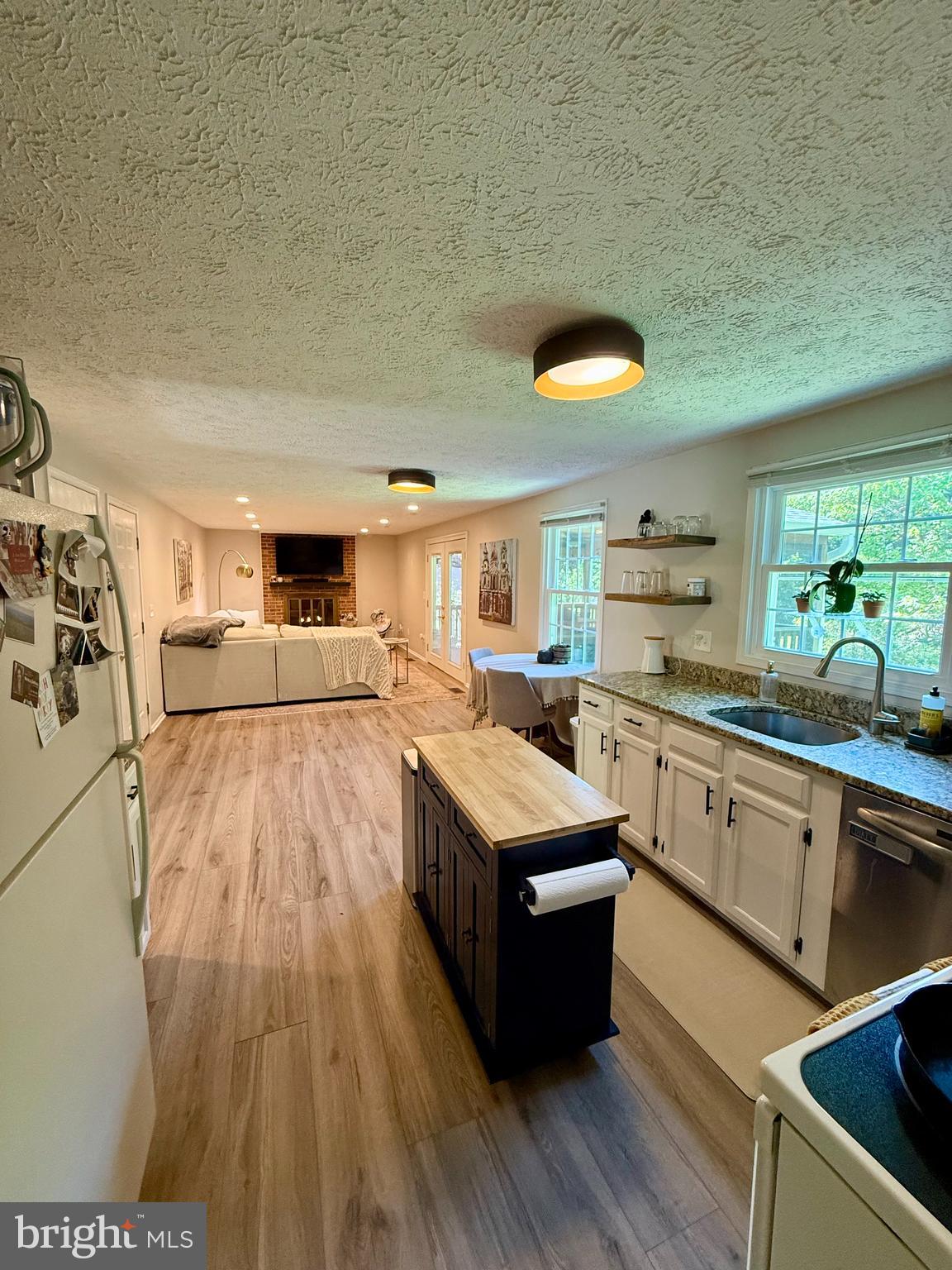 2222 STIRRUP IRON LN