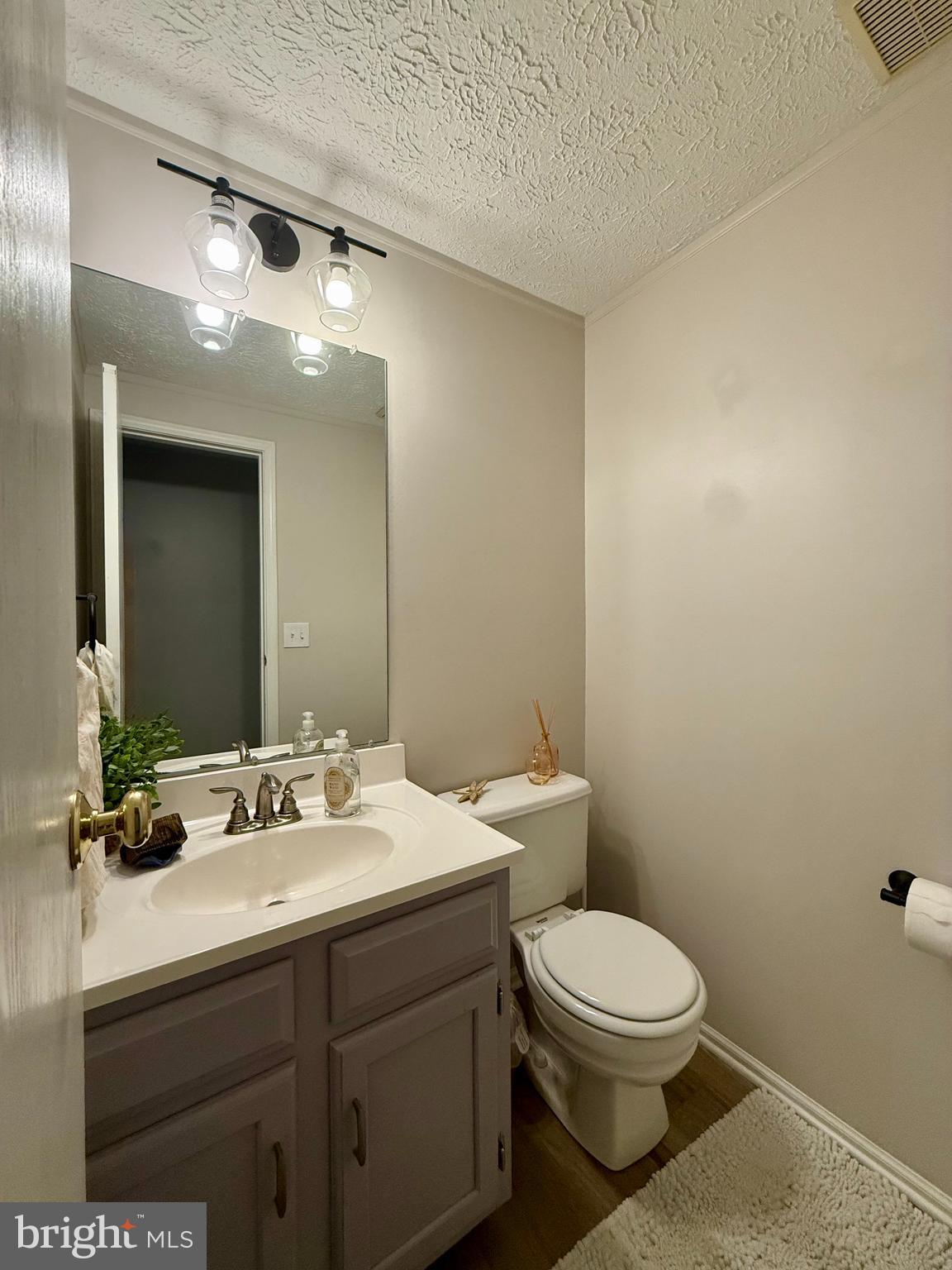 2222 STIRRUP IRON LN