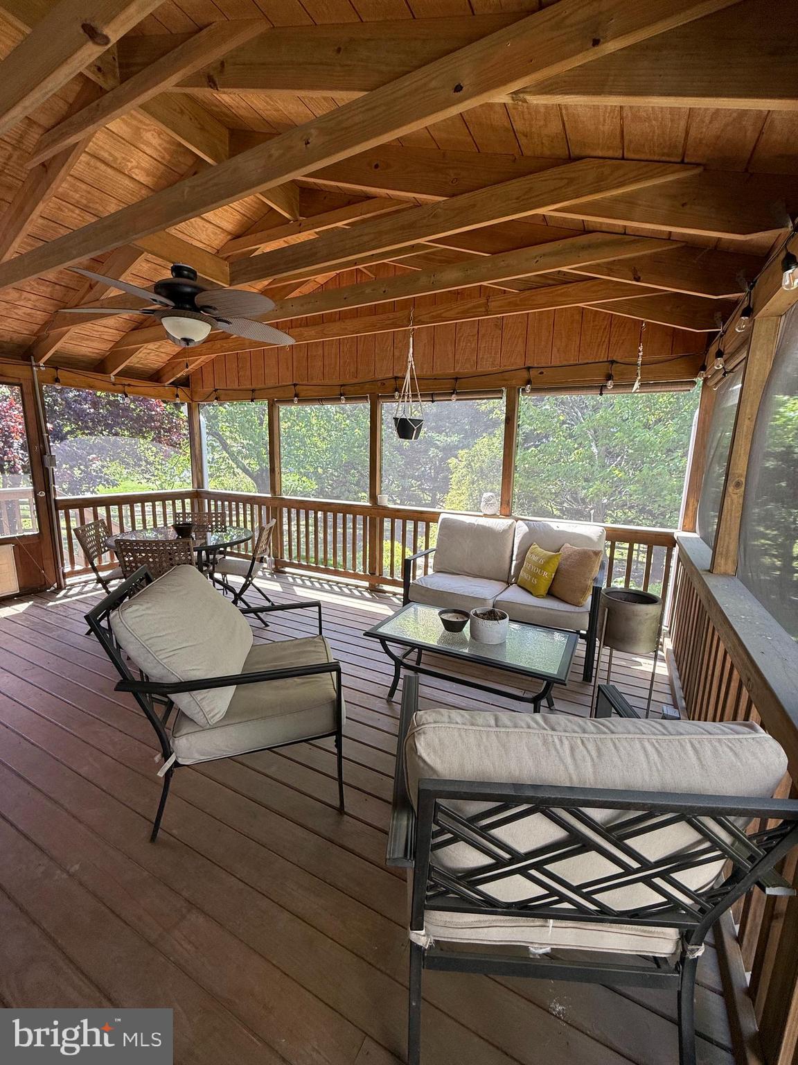 2222 STIRRUP IRON LN