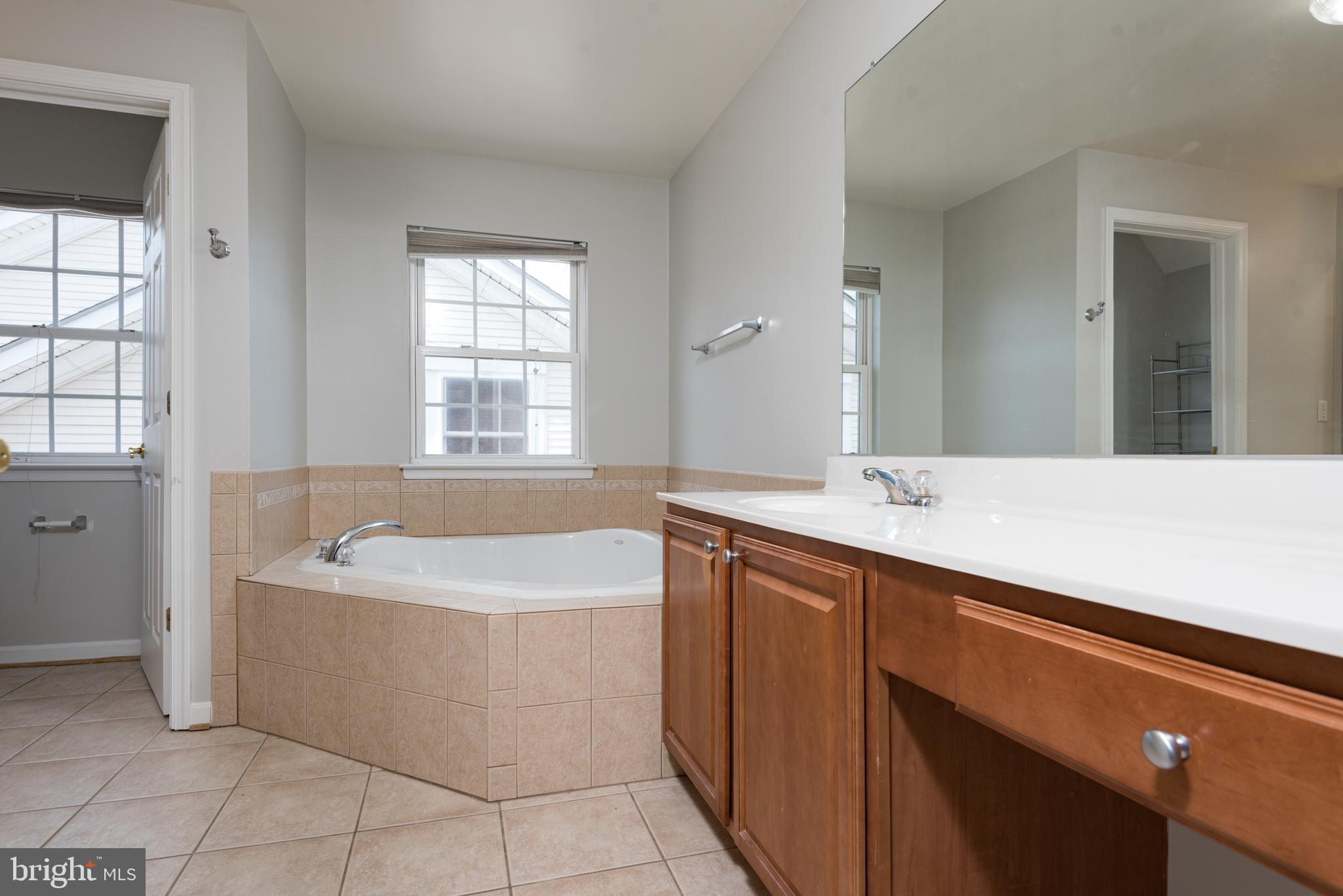 8984 HARROVER PL #84B