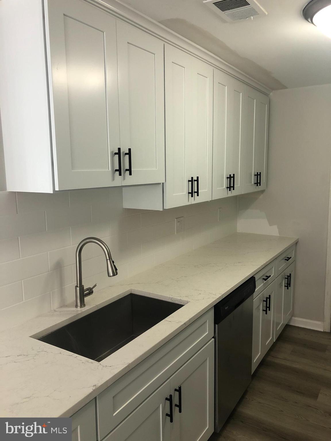 8984 HARROVER PL #84B