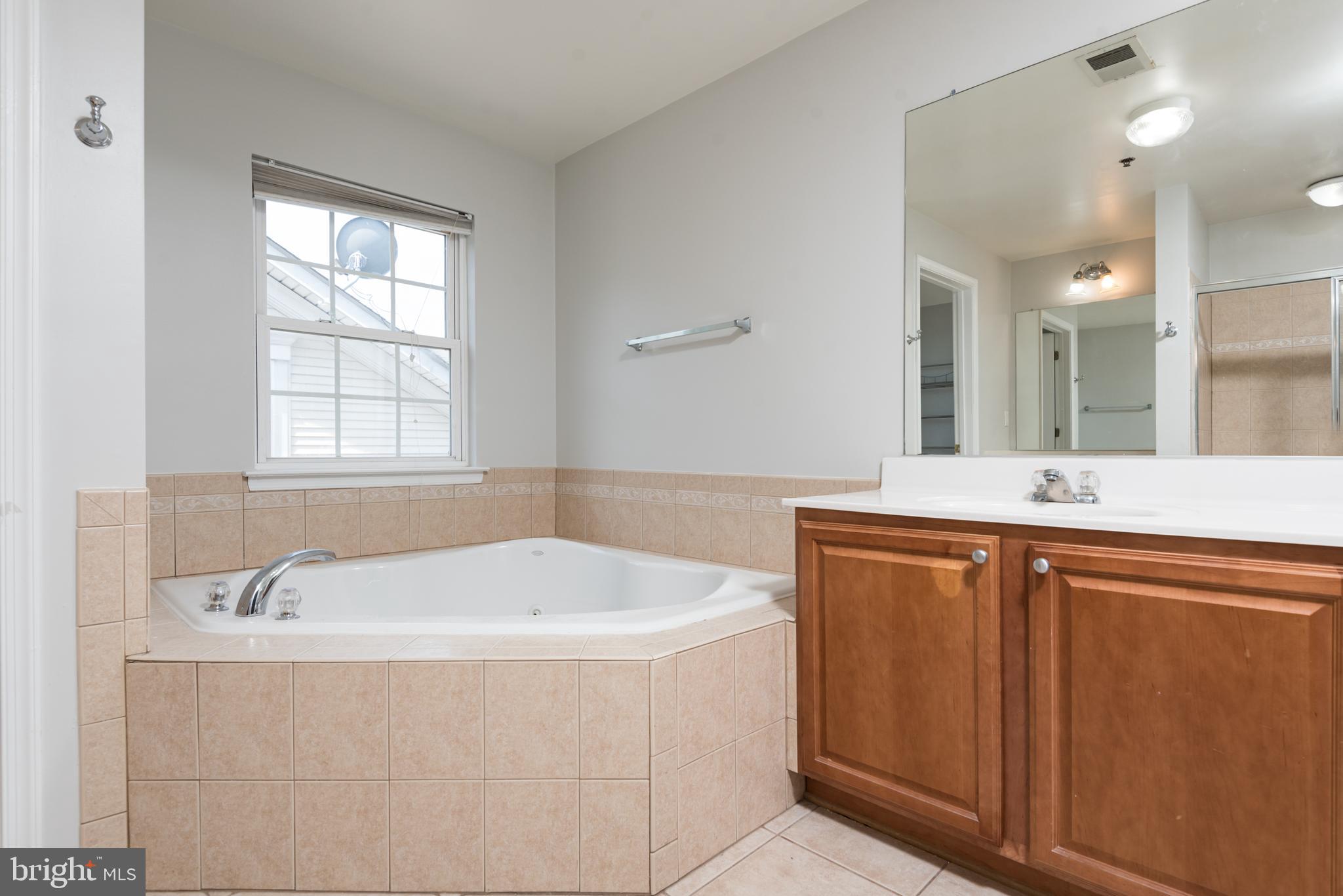 8984 HARROVER PL #84B