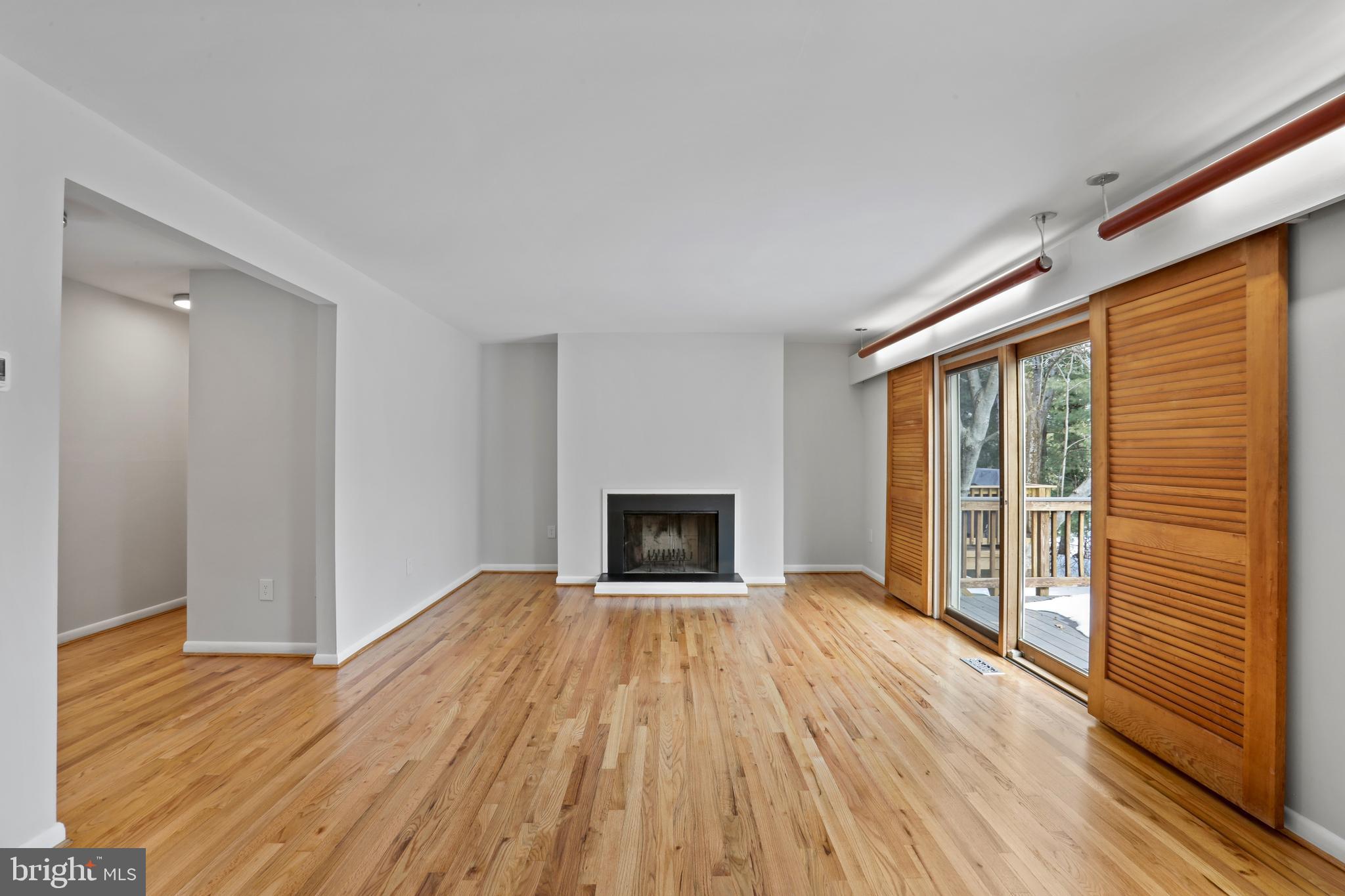 1644 WAINWRIGHT DRIVE