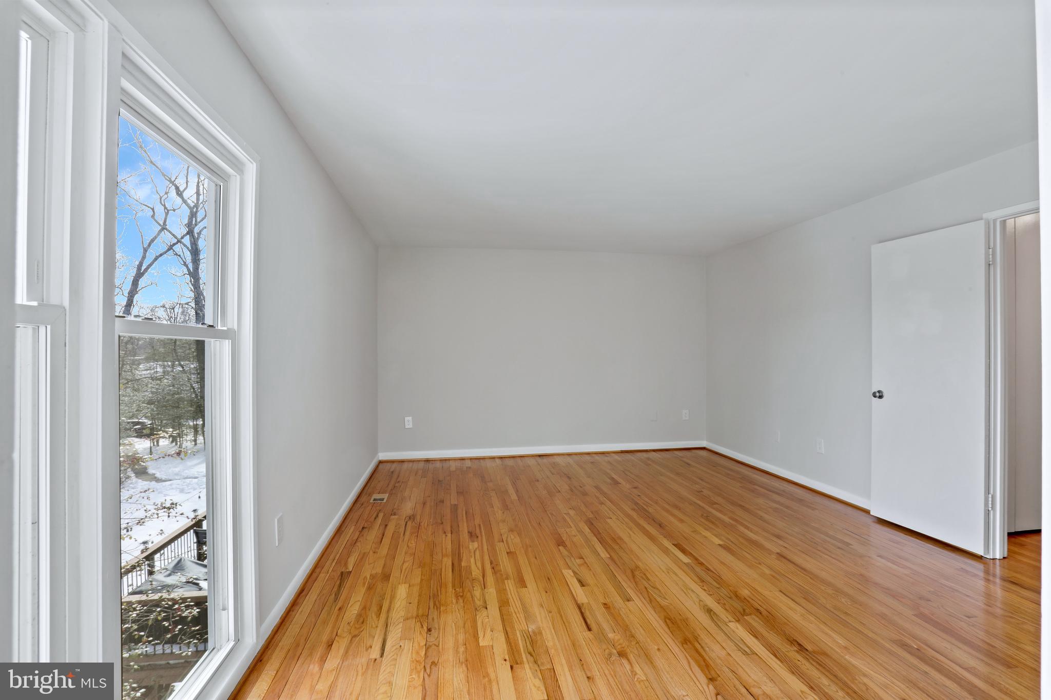 1644 WAINWRIGHT DRIVE