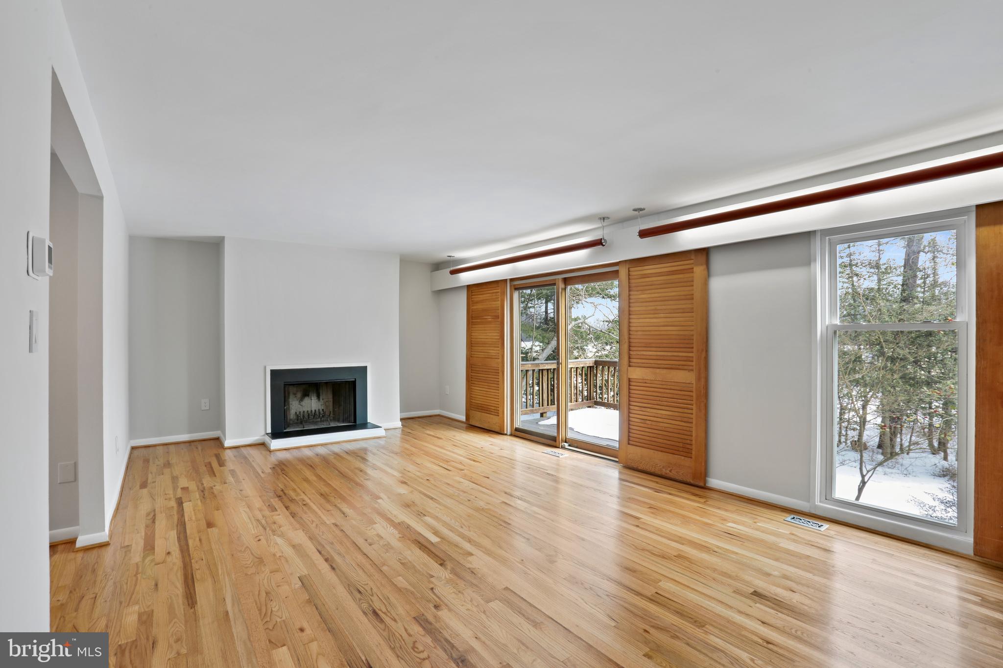 1644 WAINWRIGHT DRIVE