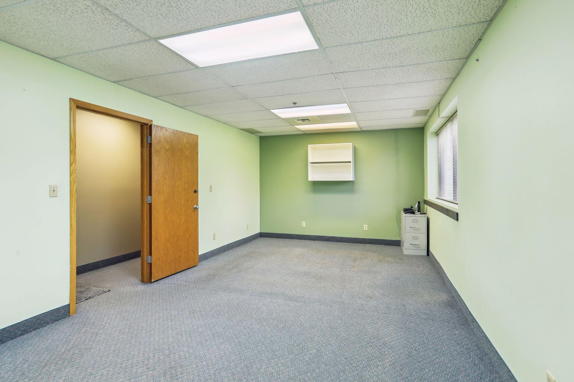 2525 Nevada Avenue N Unit: 307