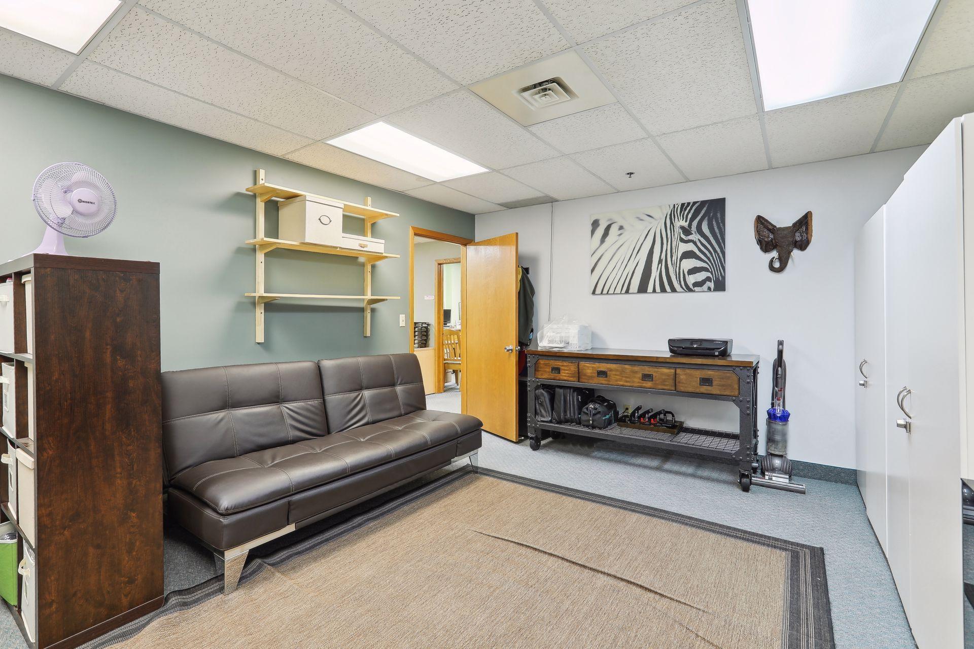 2525 Nevada Avenue N Unit: 307