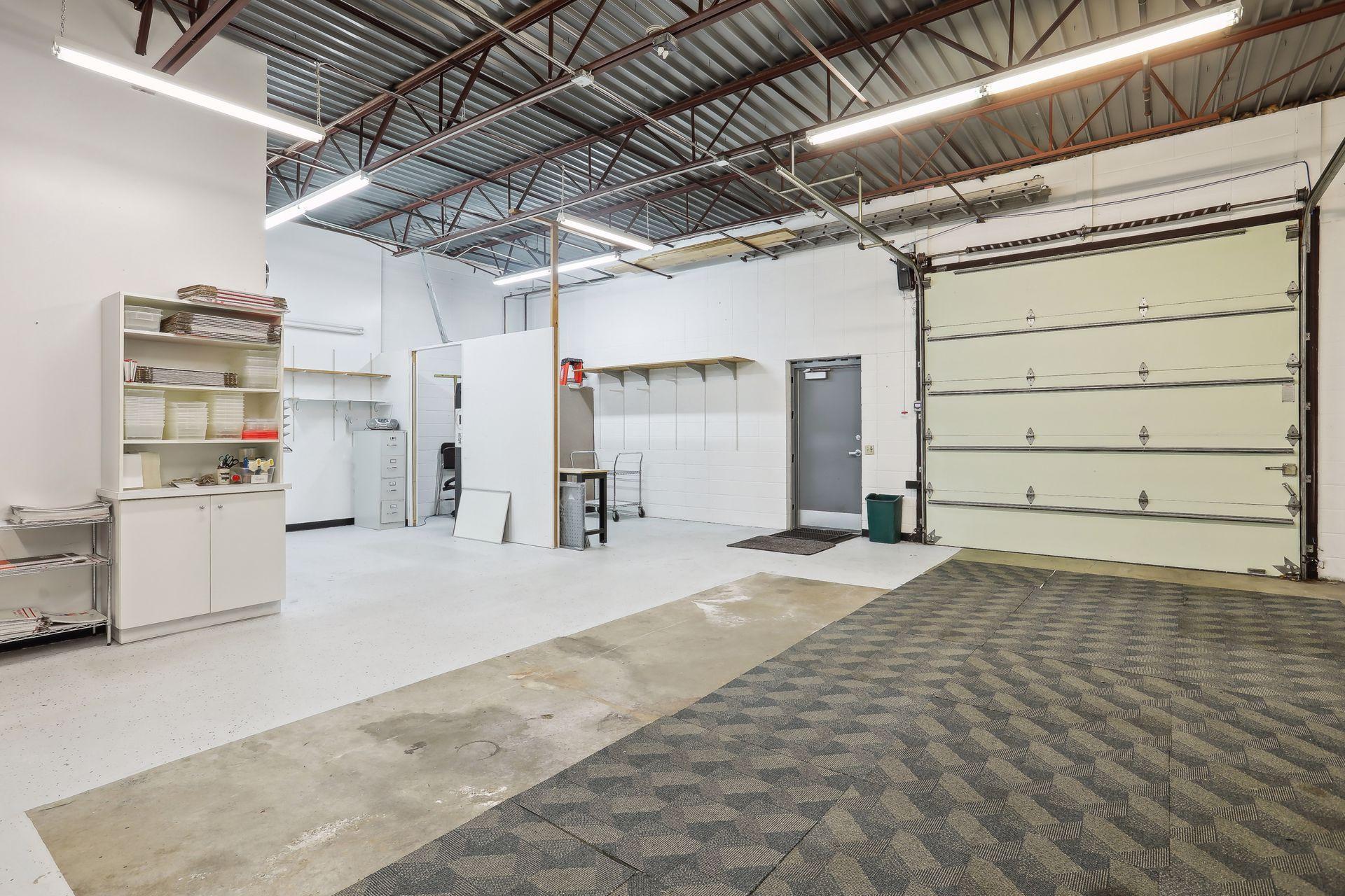 2525 Nevada Avenue N Unit: 307