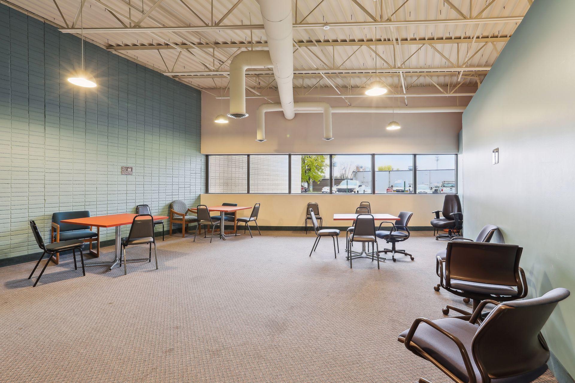 2525 Nevada Avenue N Unit: 307