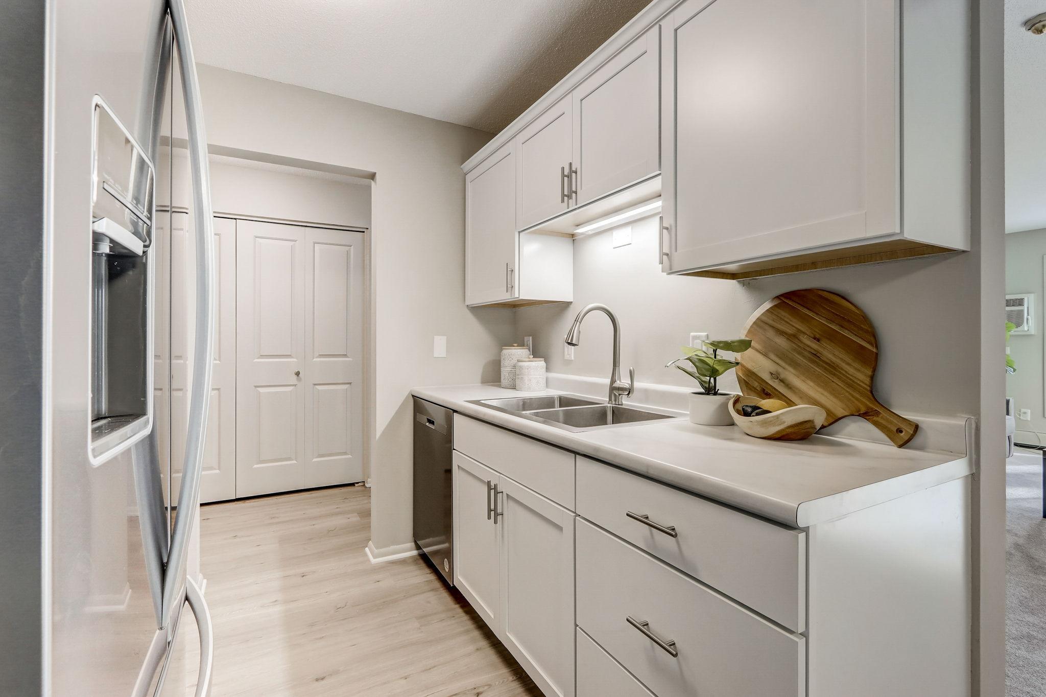 4360 Brookside Court Unit: 210