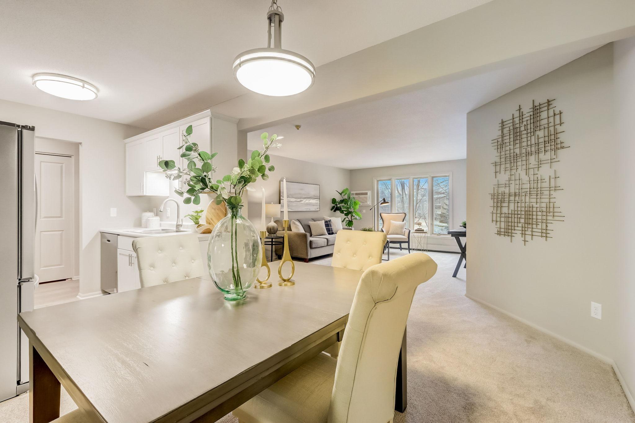 4360 Brookside Court Unit: 210