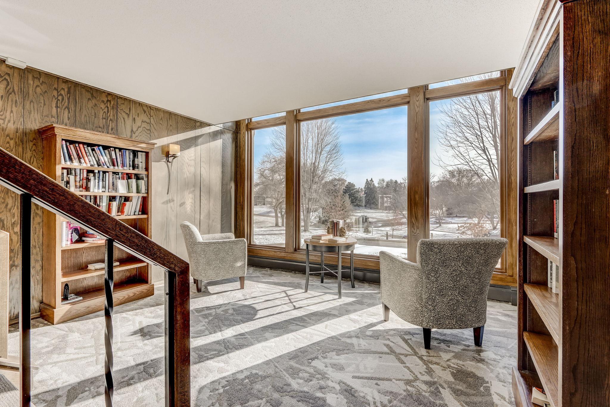 4360 Brookside Court Unit: 210