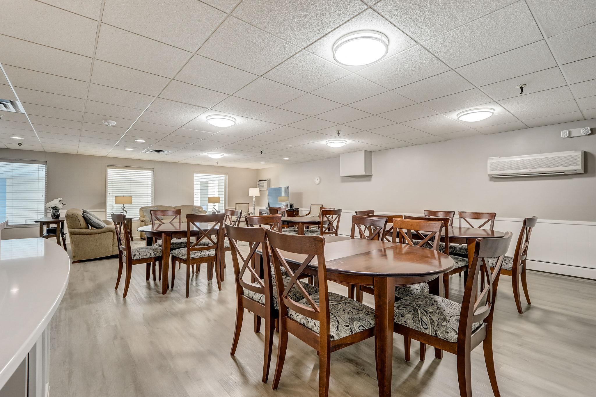 4360 Brookside Court Unit: 210