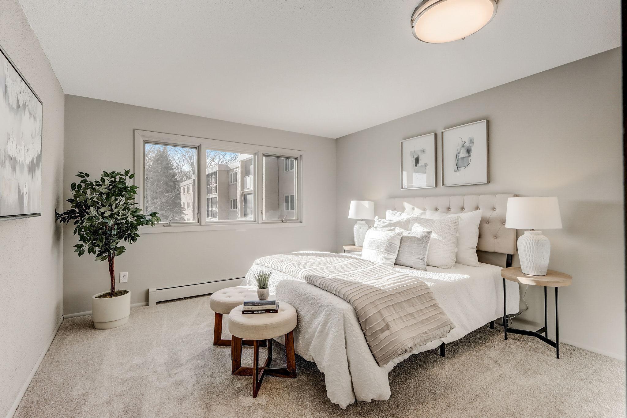 4360 Brookside Court Unit: 210