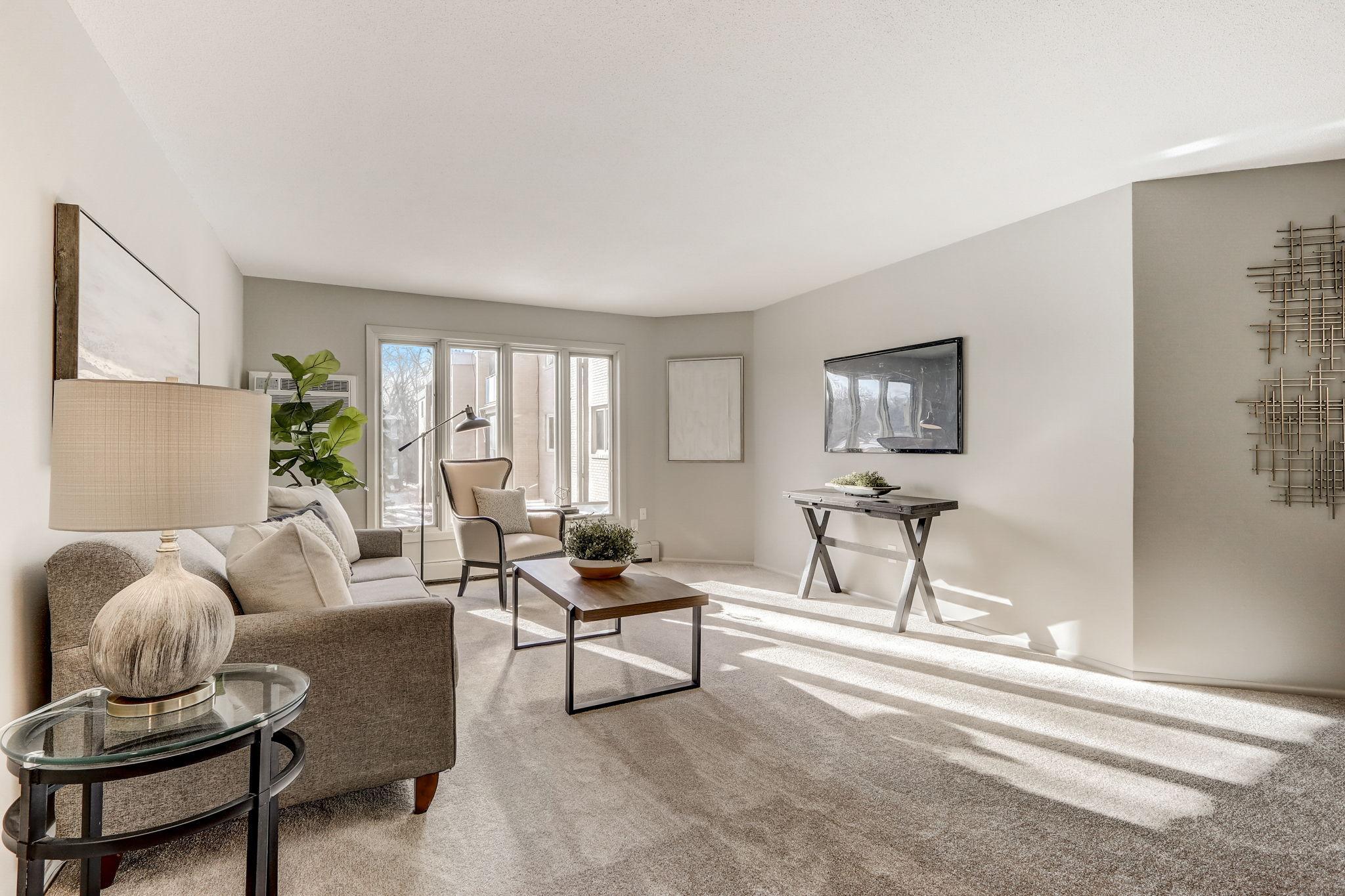 4360 Brookside Court Unit: 210