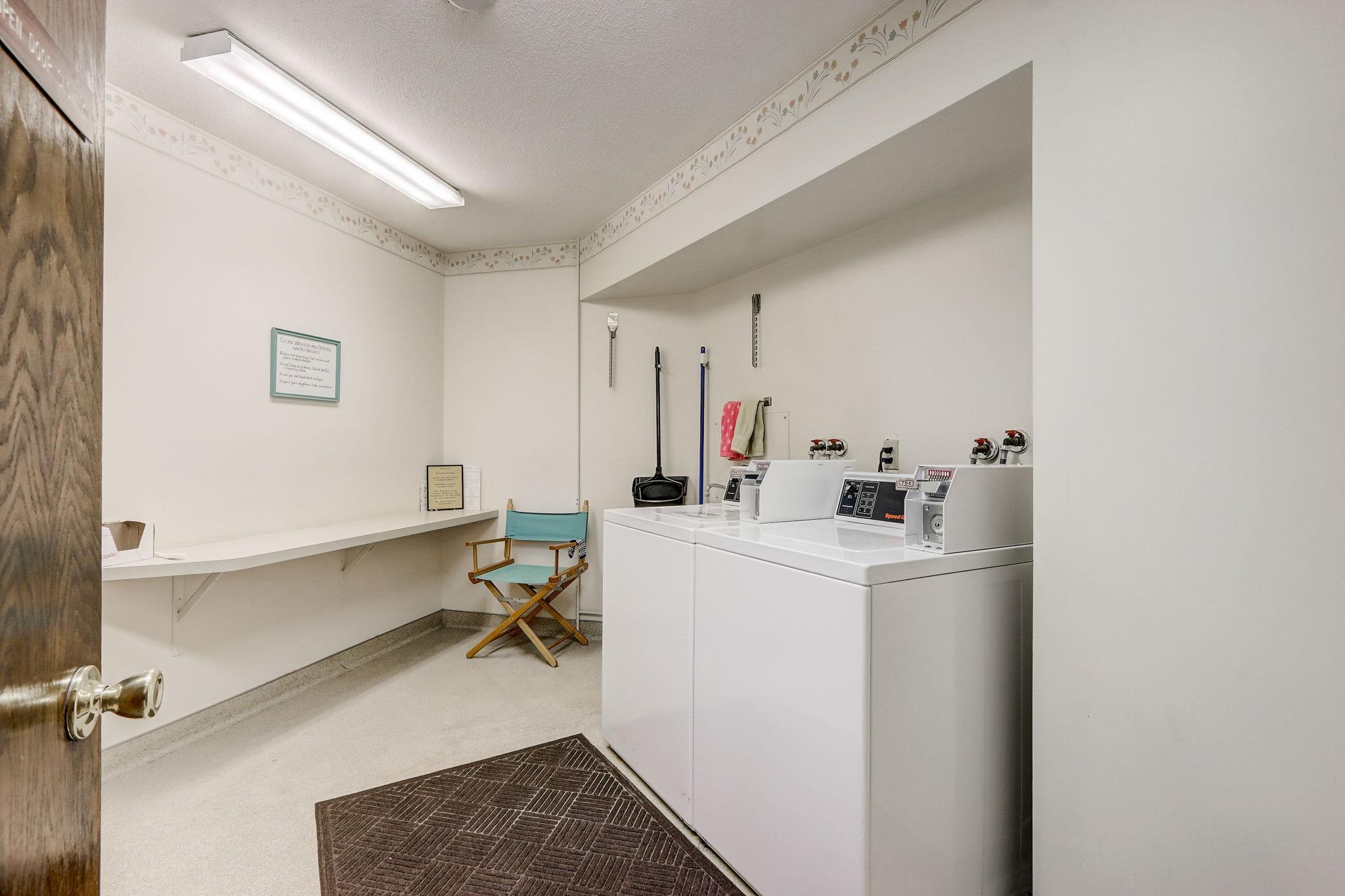 4360 Brookside Court Unit: 210