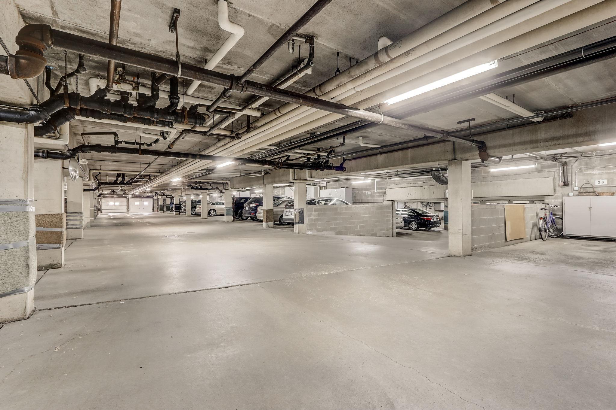 4360 Brookside Court Unit: 210