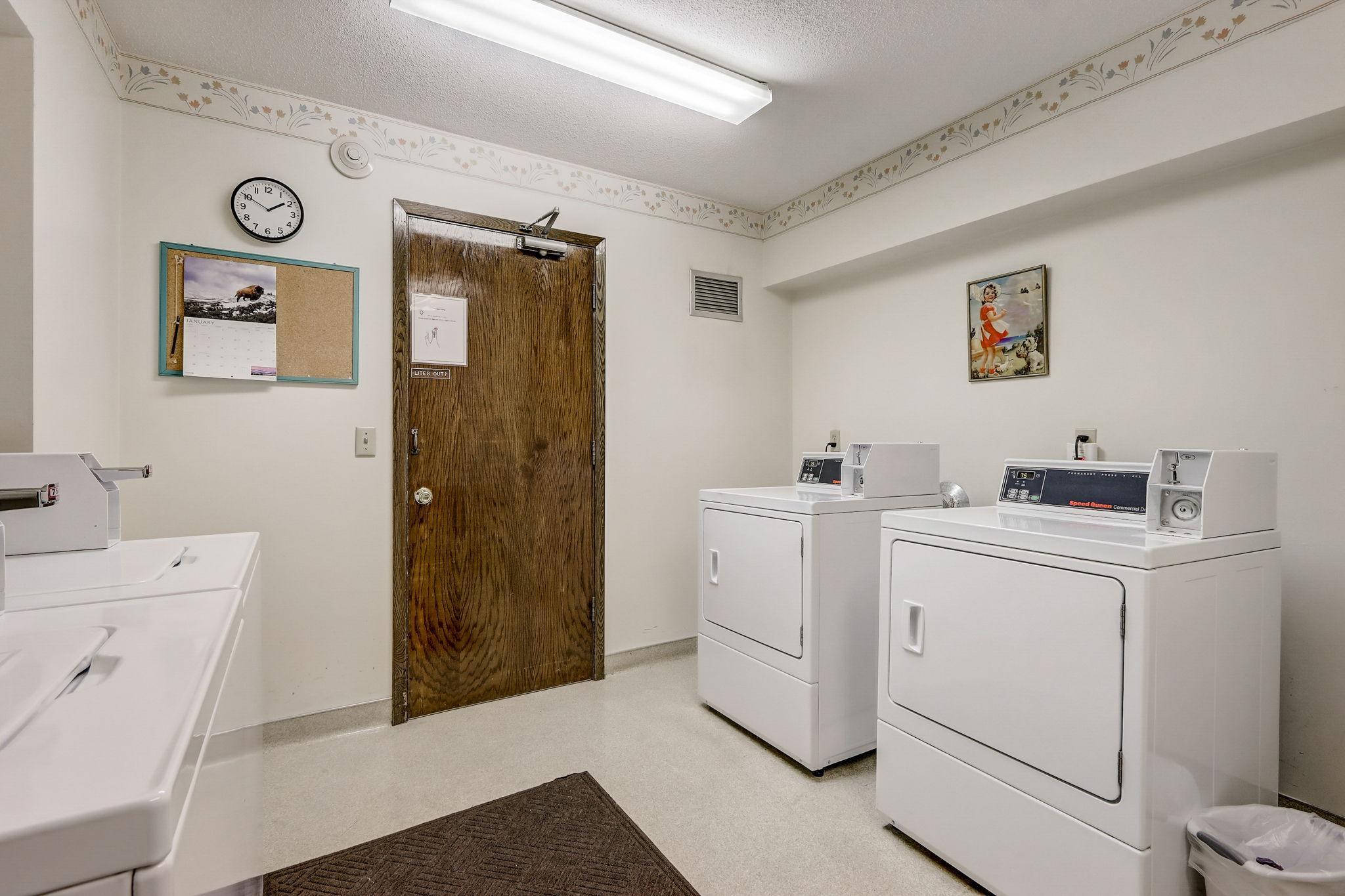 4360 Brookside Court Unit: 210