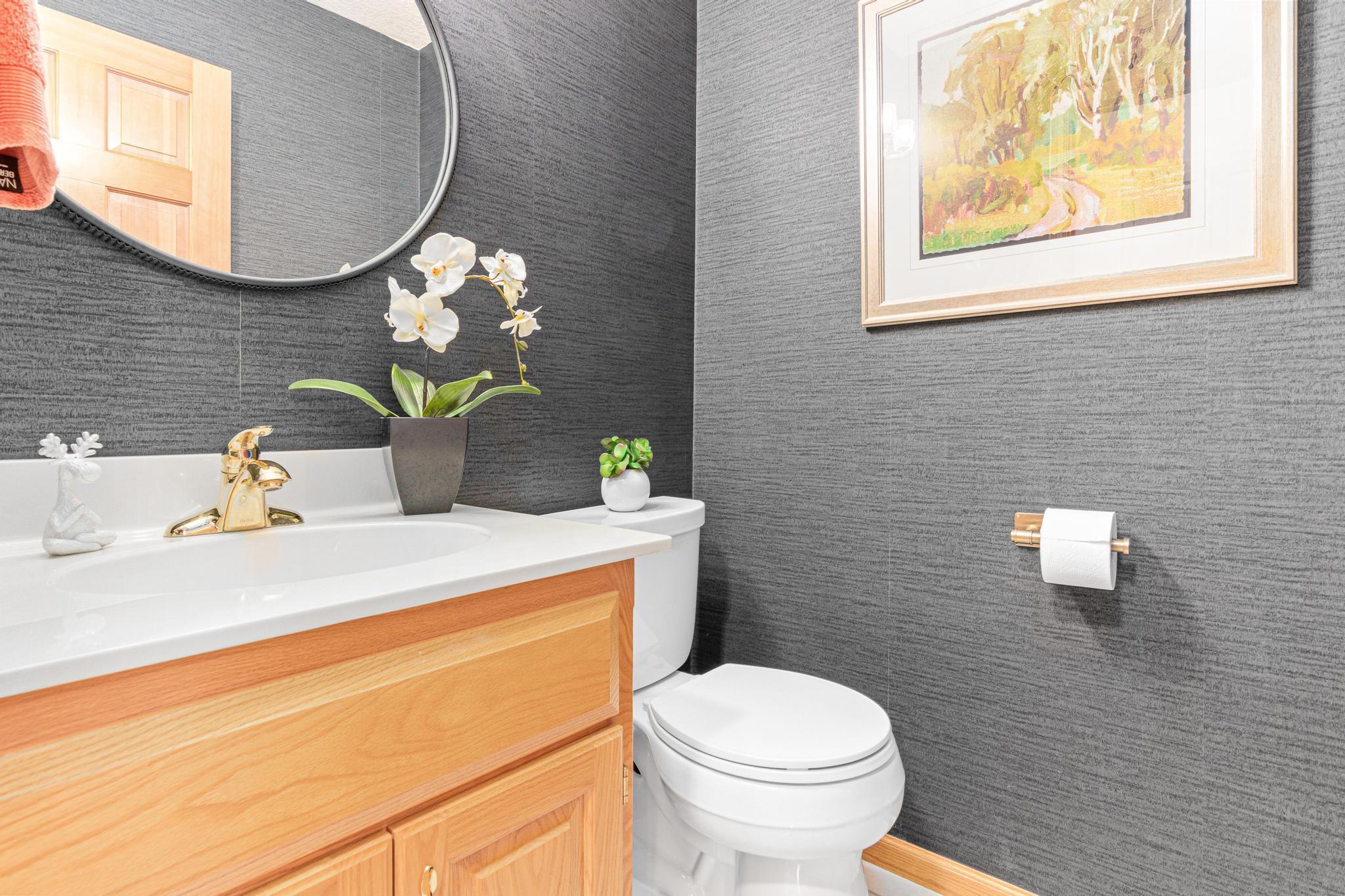 7366 Lake Ridge Drive