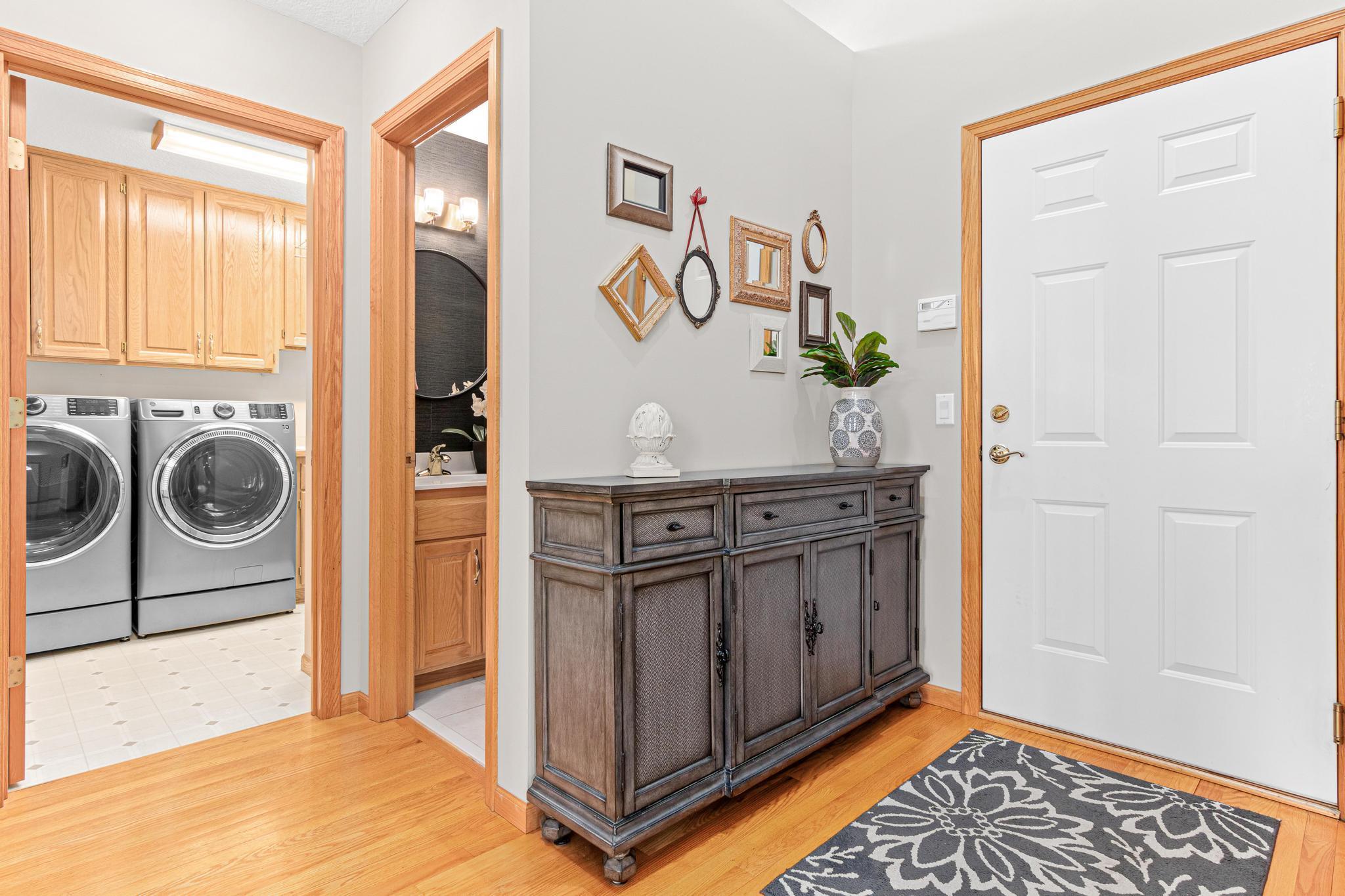 7366 Lake Ridge Drive