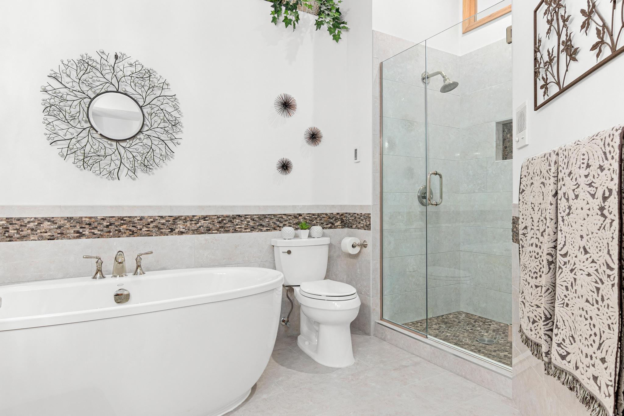 7366 Lake Ridge Drive