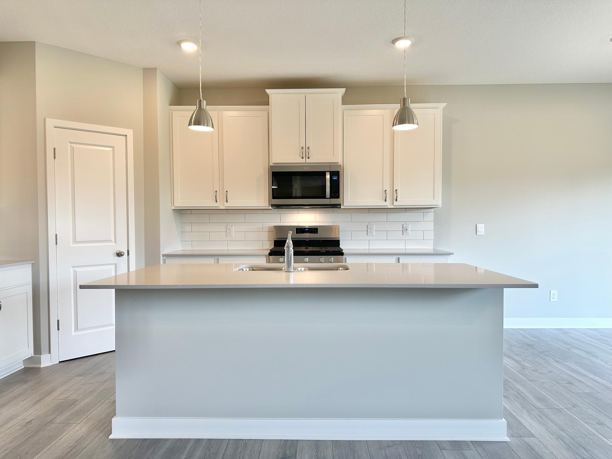 1664 Oak Creek Drive