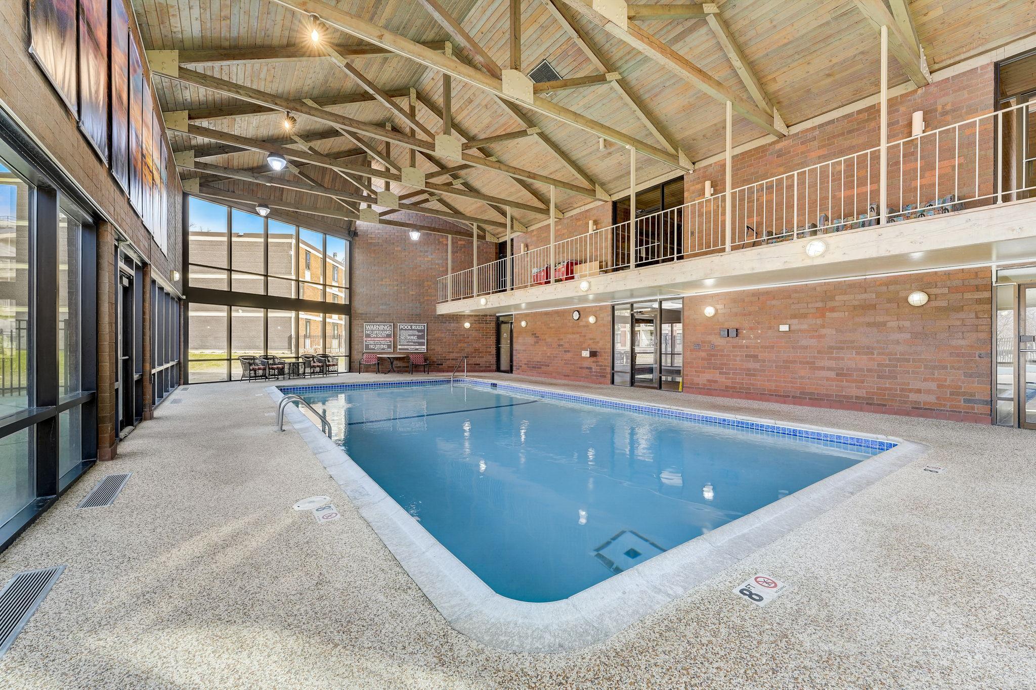 7200 York Avenue S Unit: 208