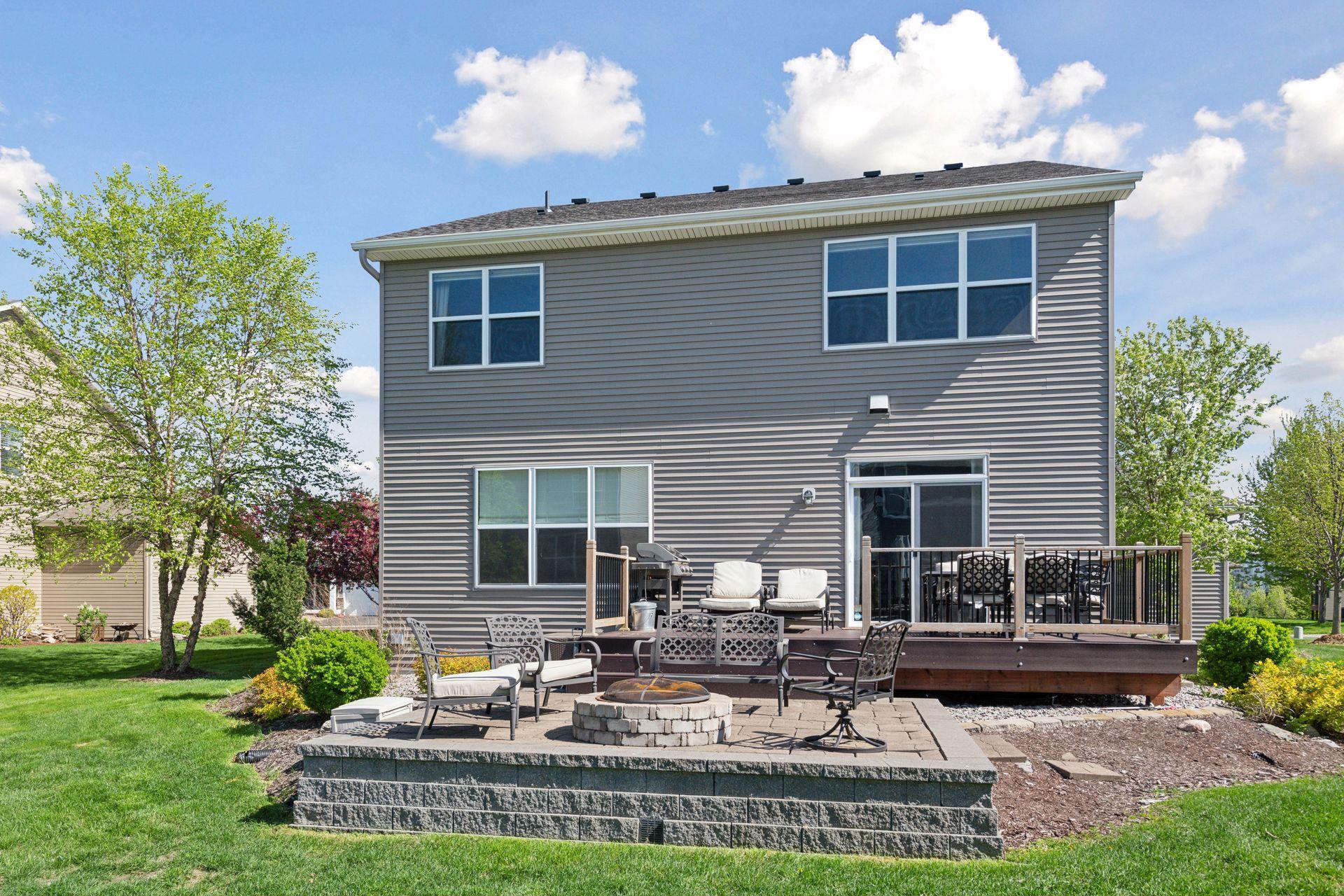 852 Yellowstone Trail