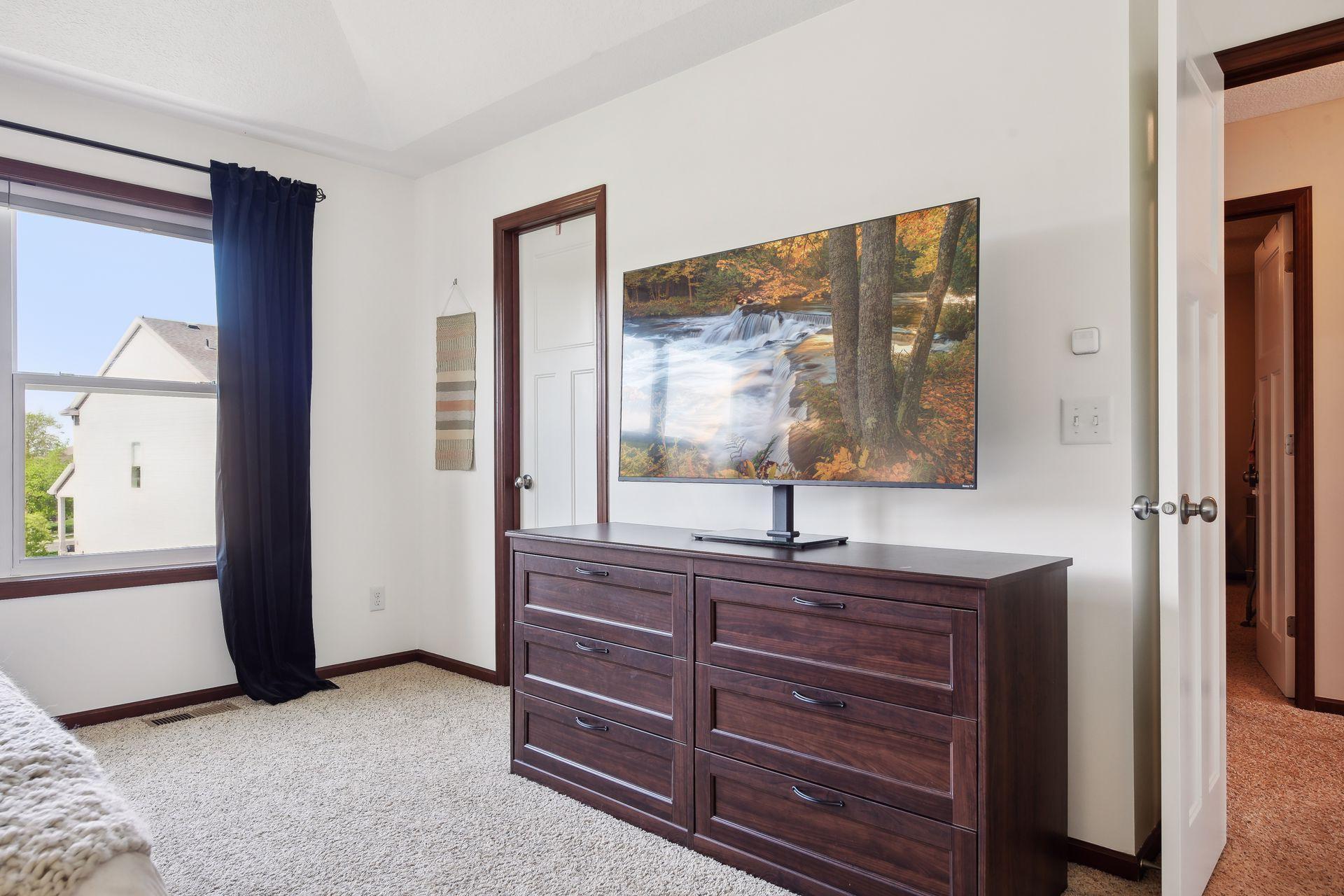 852 Yellowstone Trail