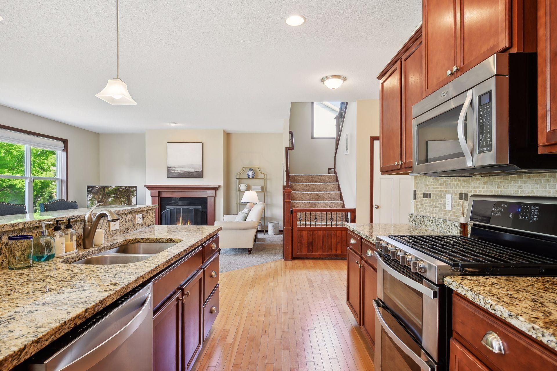 852 Yellowstone Trail