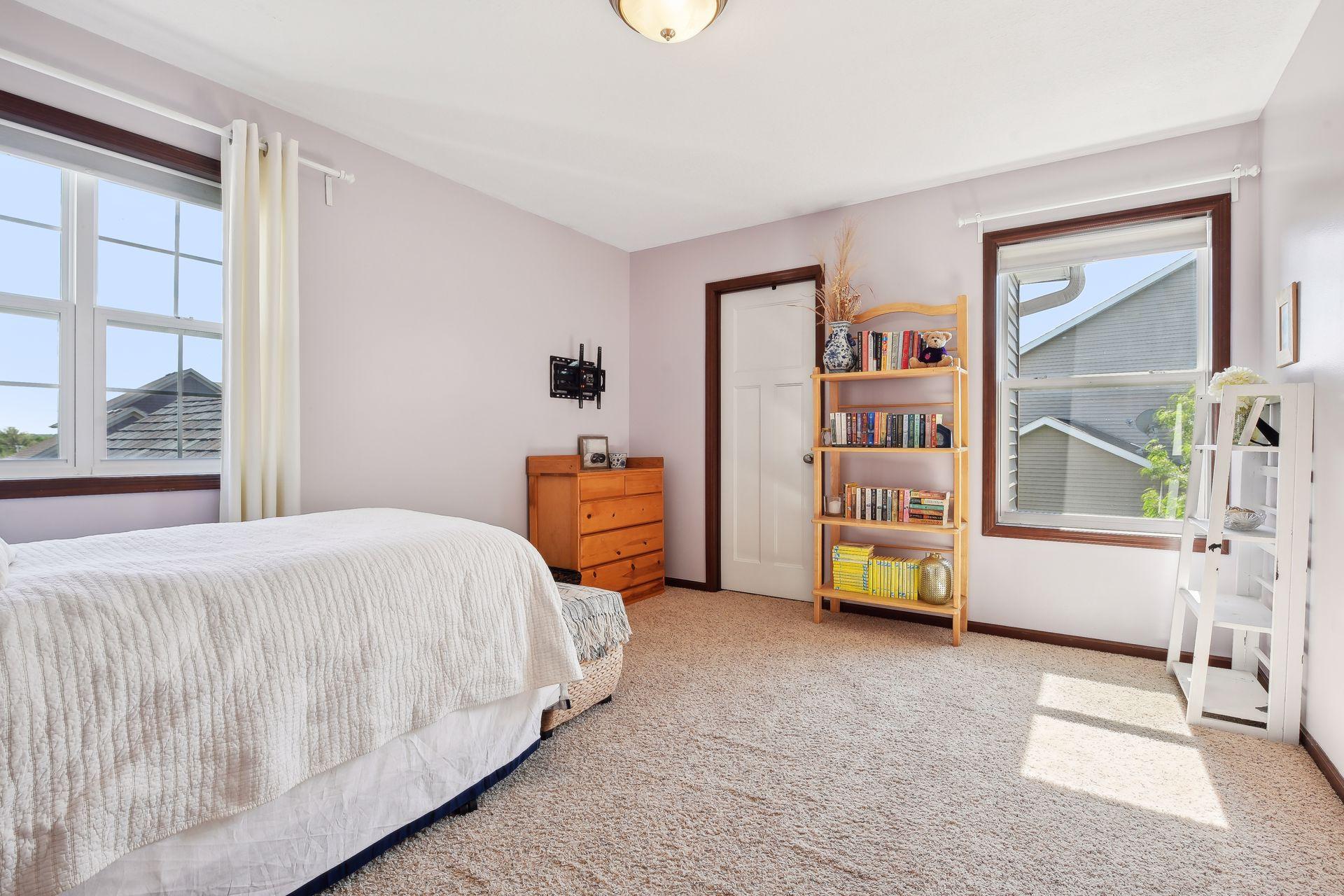 852 Yellowstone Trail