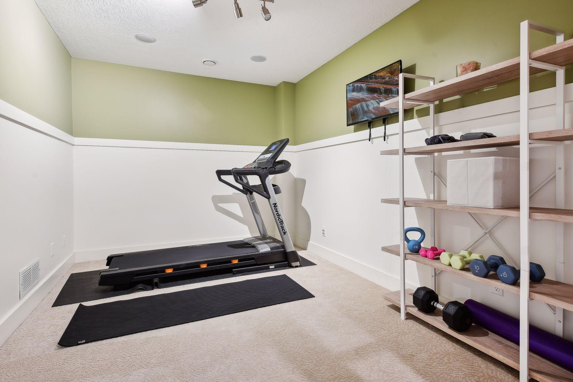 852 Yellowstone Trail