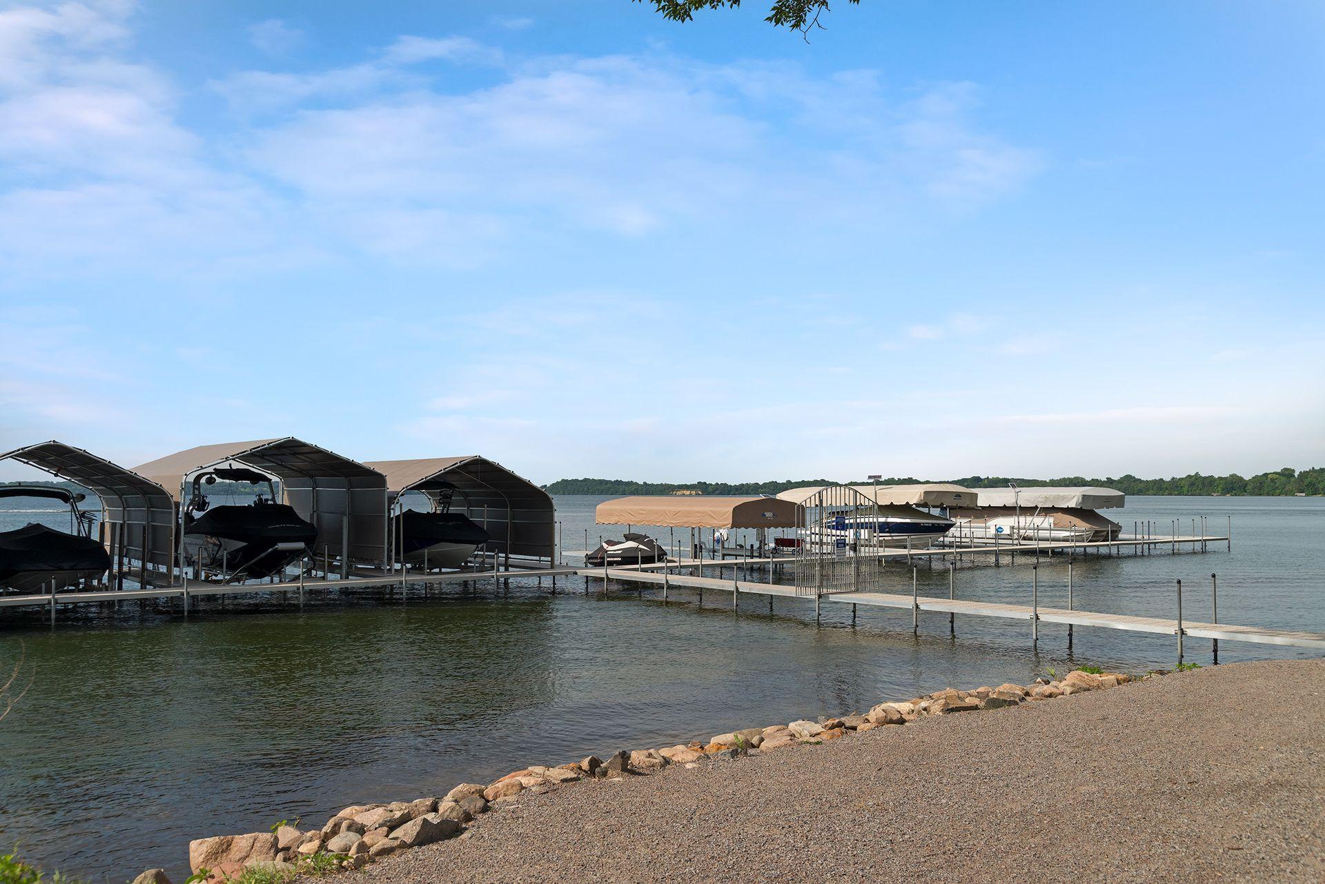 852 Yellowstone Trail