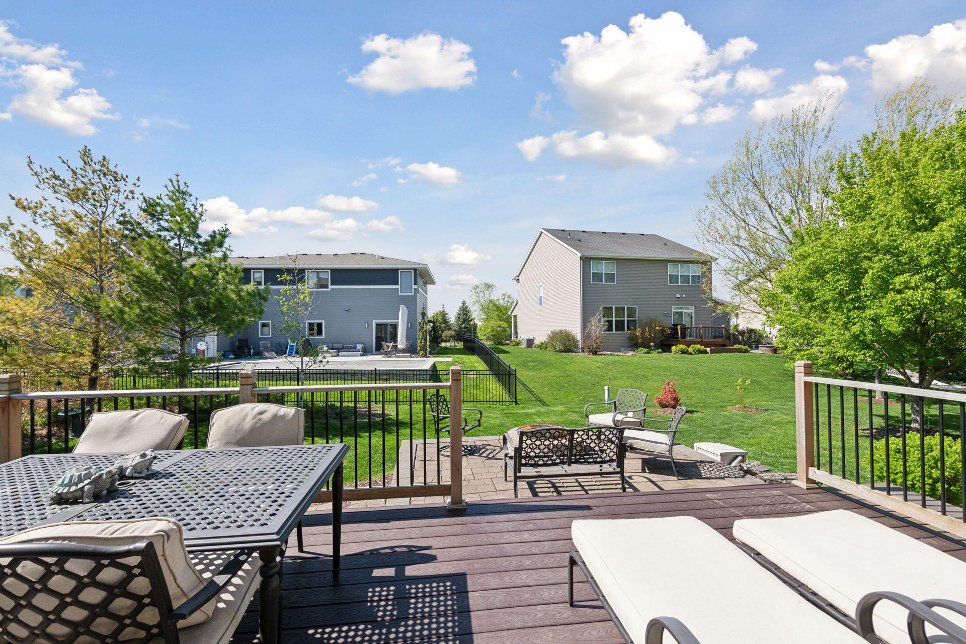 852 Yellowstone Trail