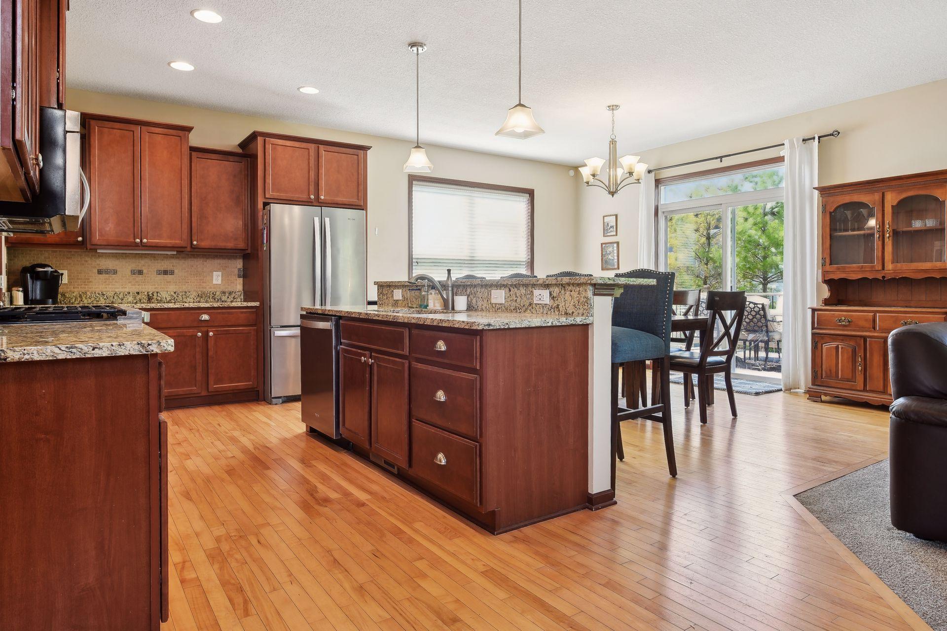 852 Yellowstone Trail