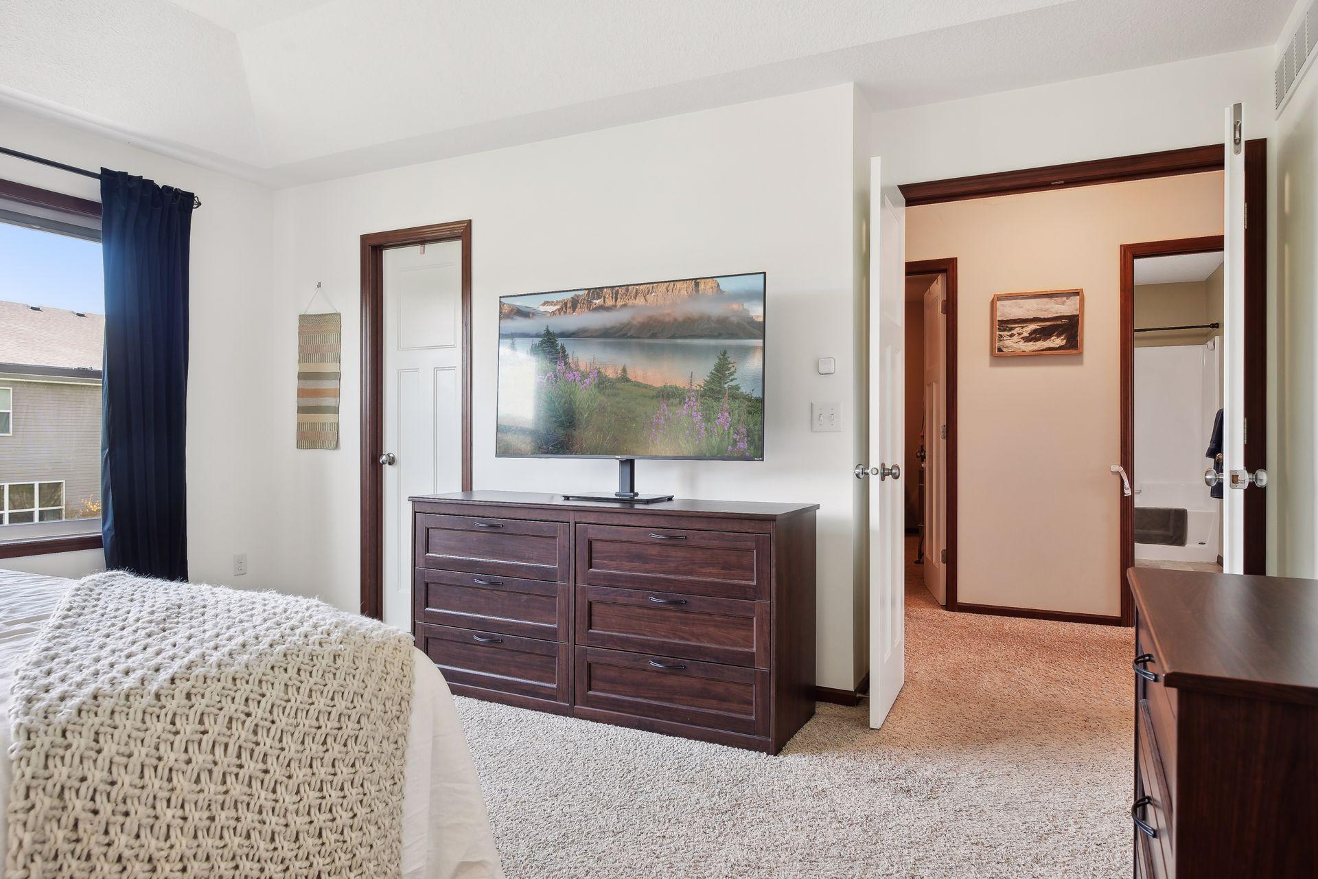 852 Yellowstone Trail